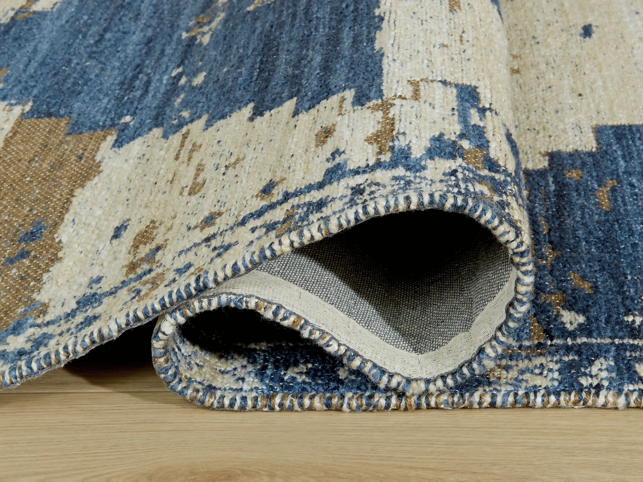 Varnler - Rug