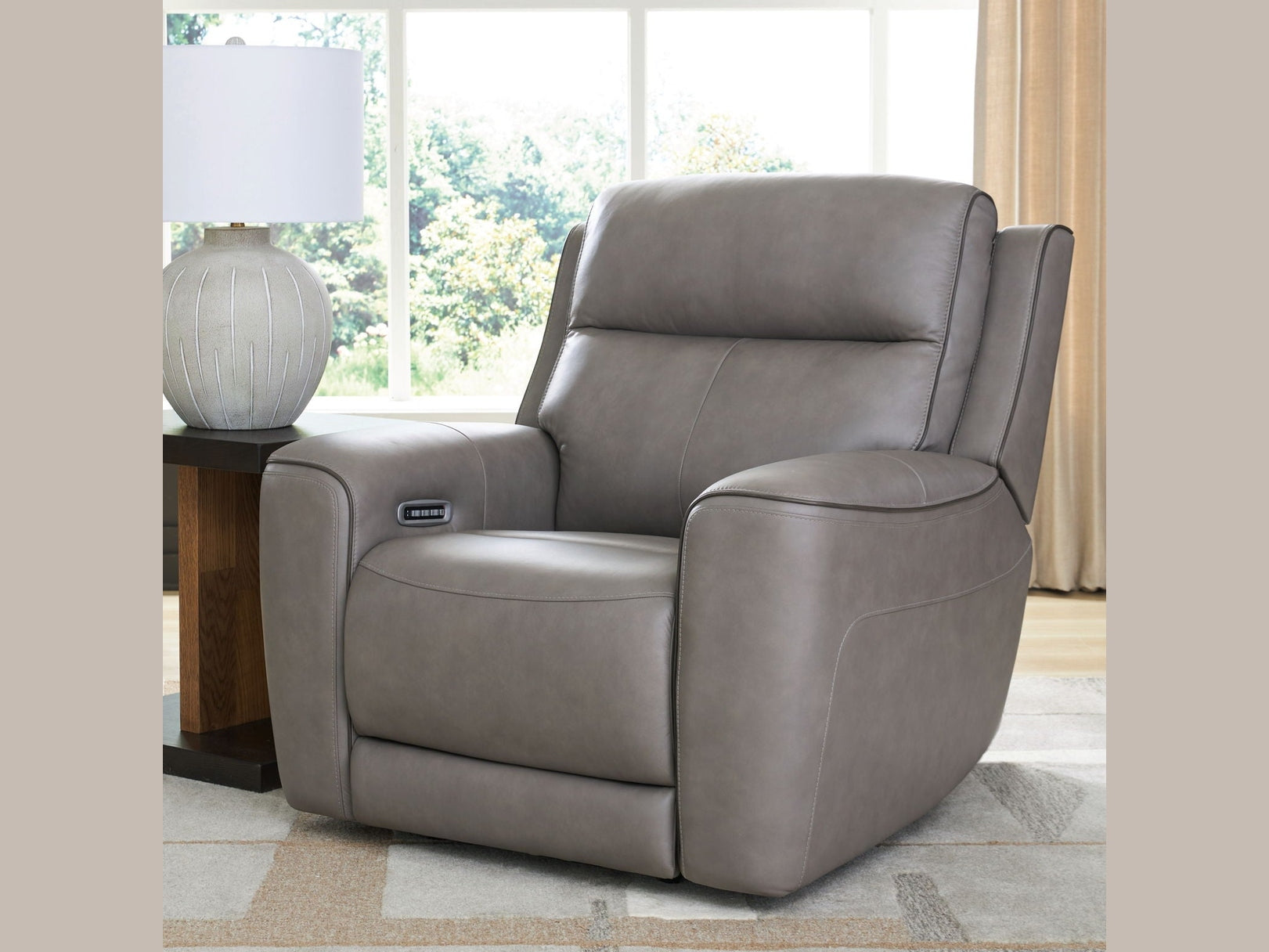 5Z-Comfort - Relaxation - Power Recliner With Adj Headrest