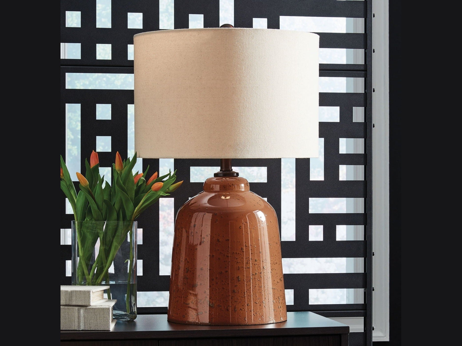 Aaleahya - Glass Table Lamp - Rust