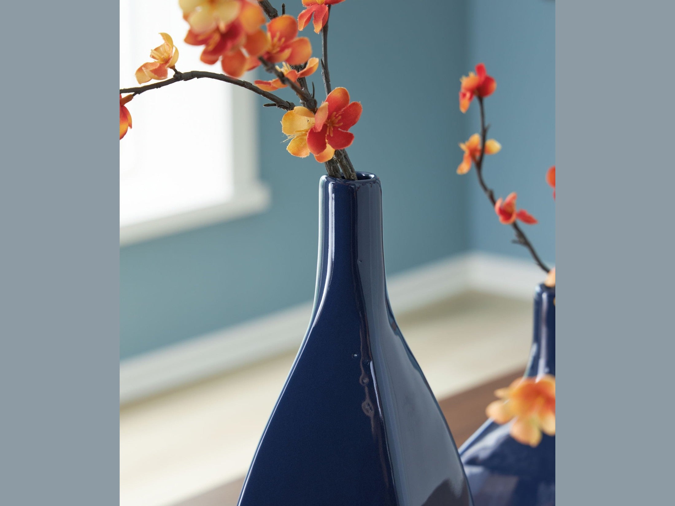 Abtinson - Vase