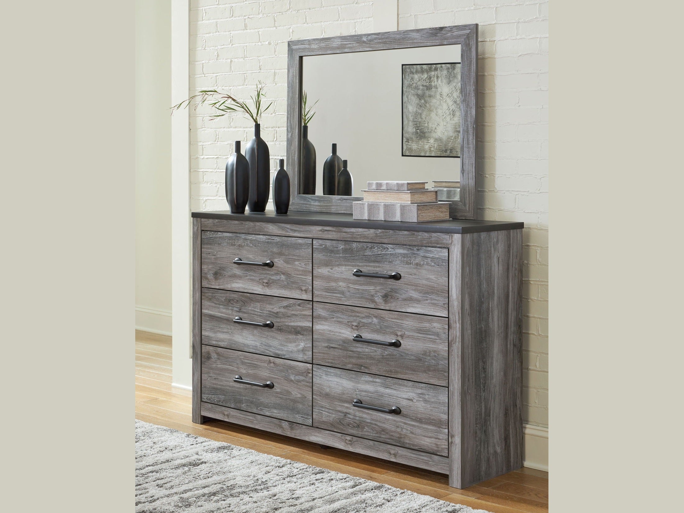 Bronyan - Bedroom Set