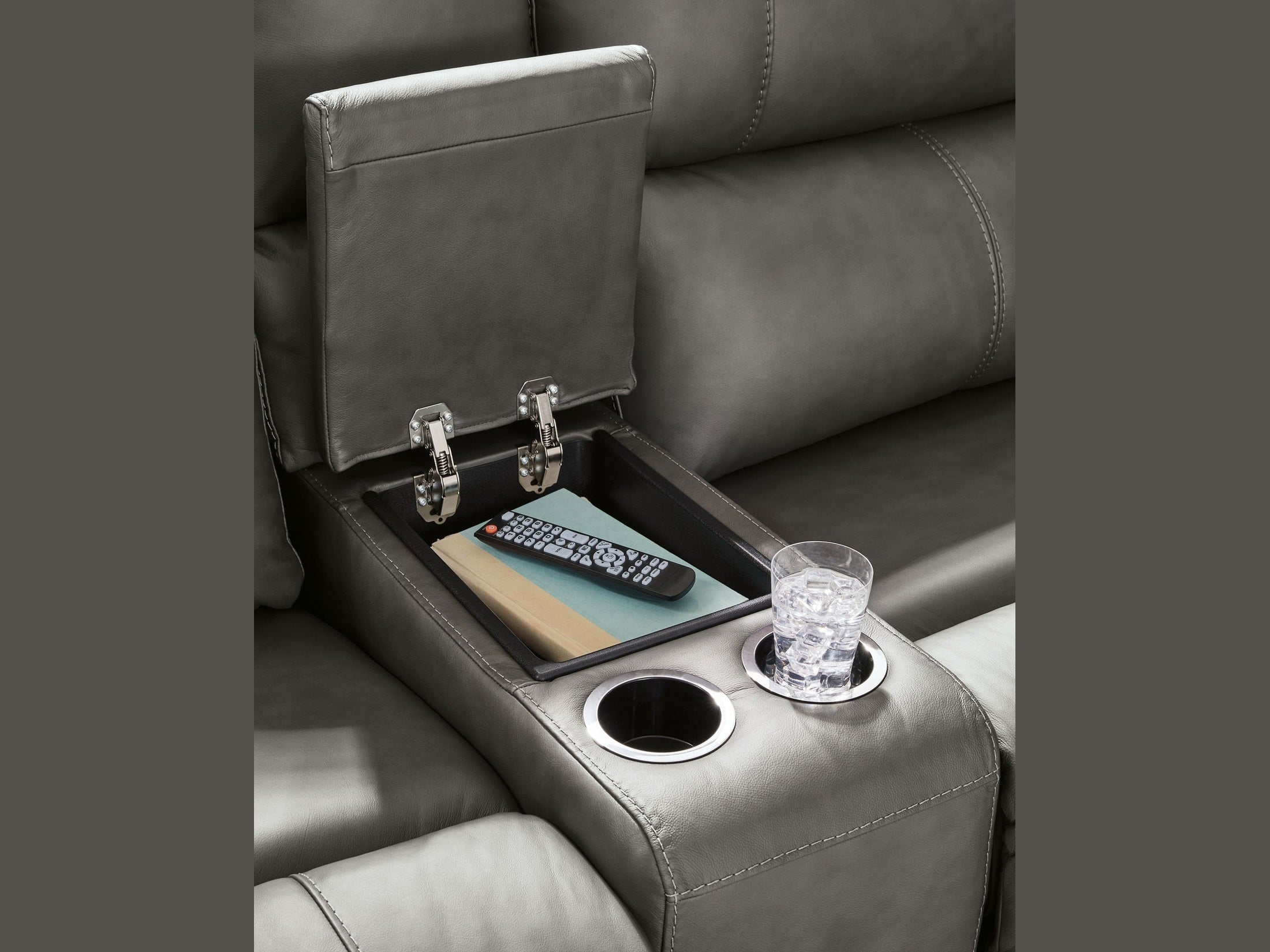 Beryton - Power Reclining Sectional