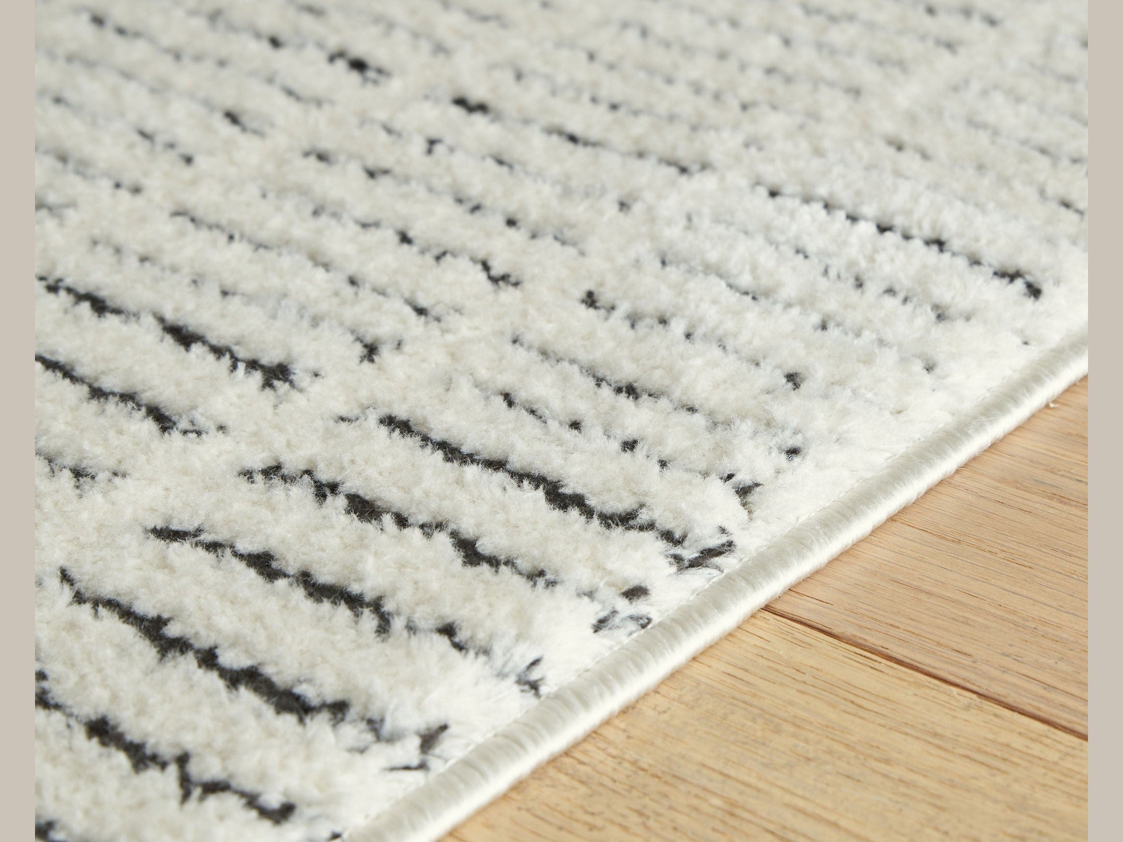 Turinwith - Rug