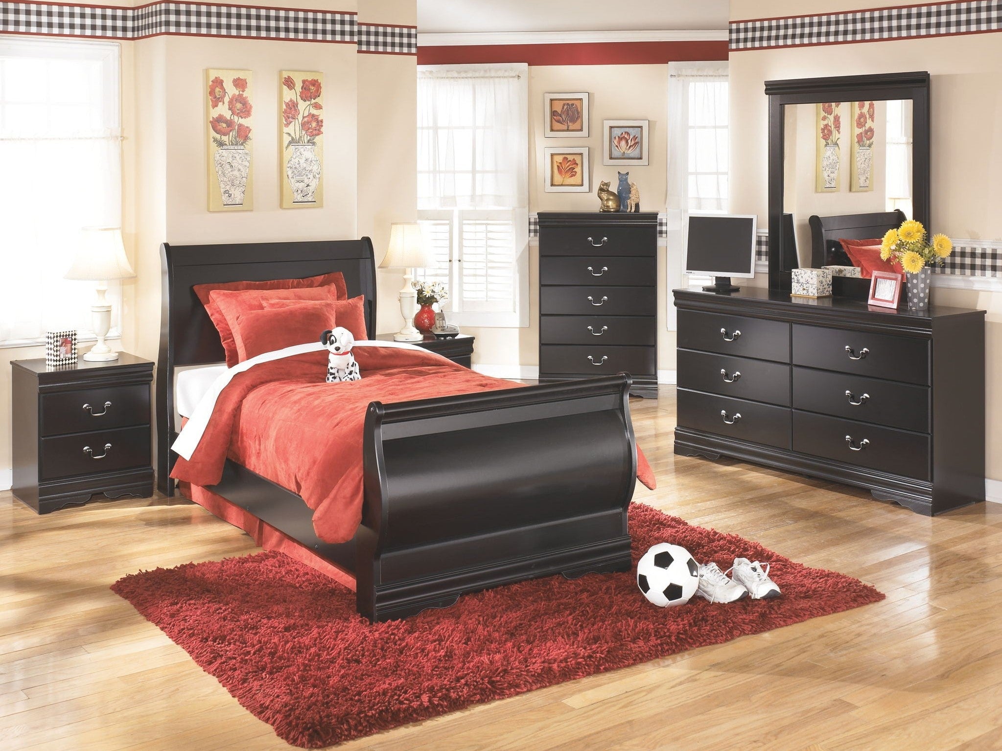 Huey Vineyard - Youth Bedroom Set