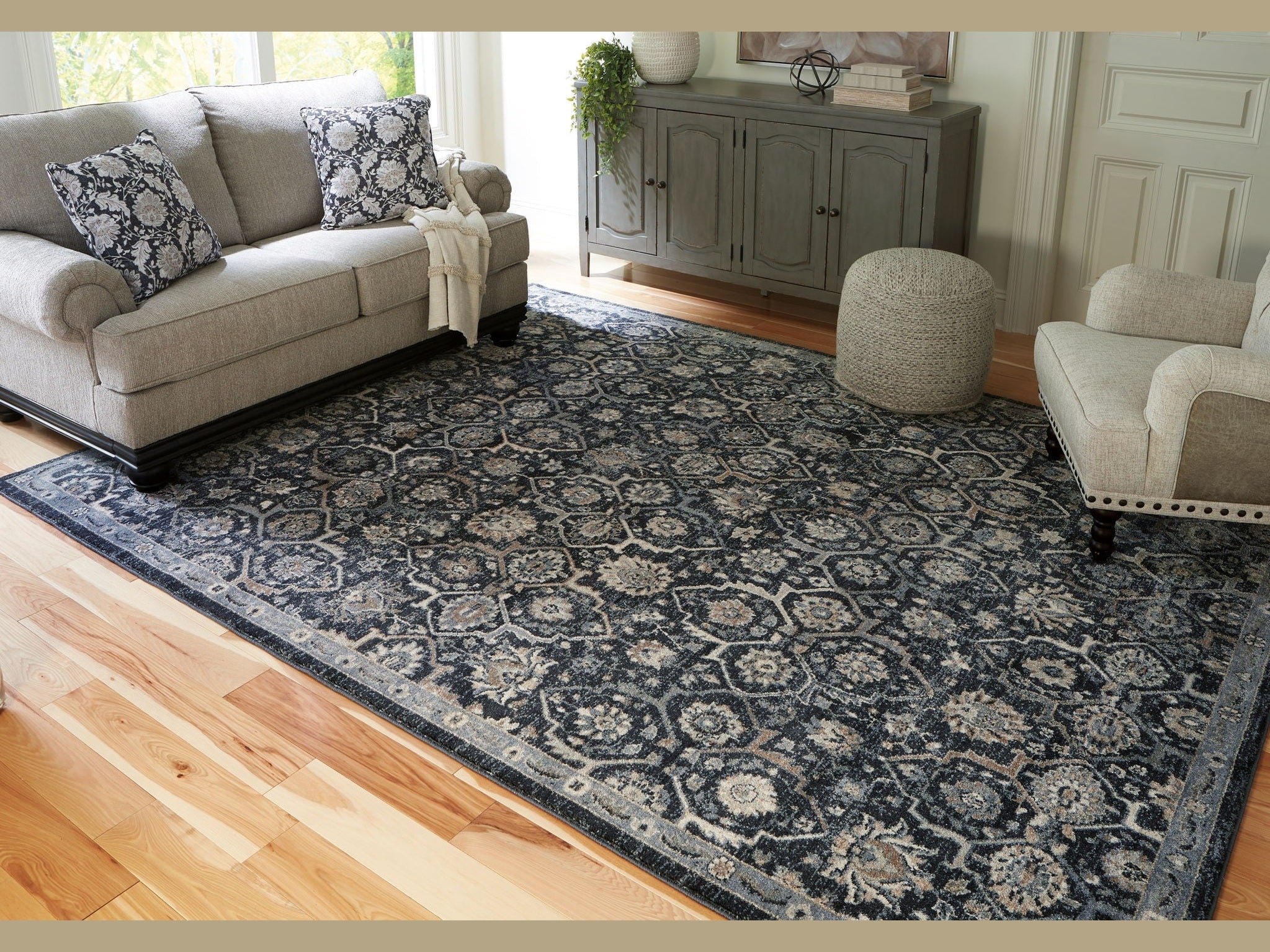 Hilcott - Rug