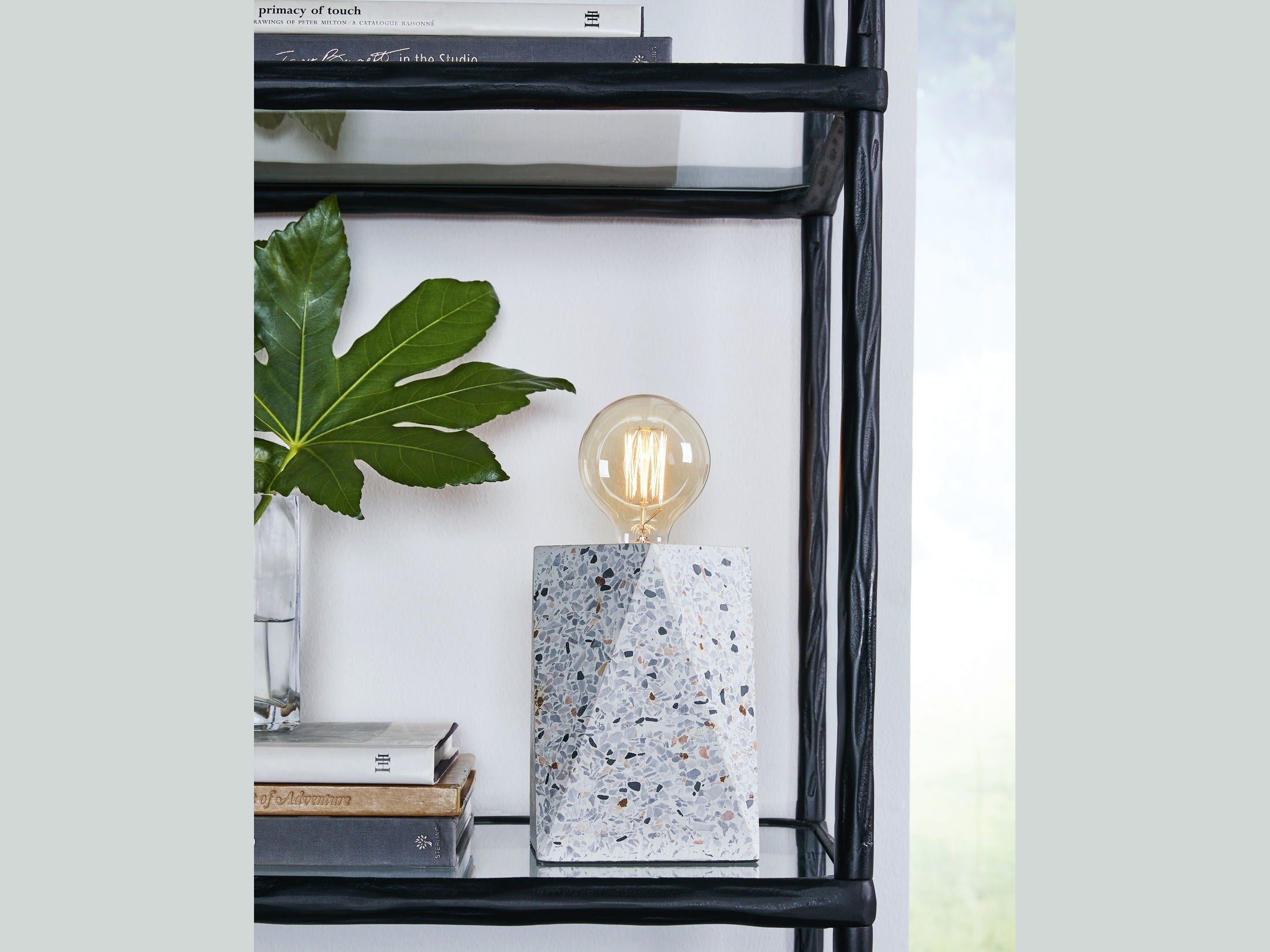 Maywick - Concrete Table Lamp  - White