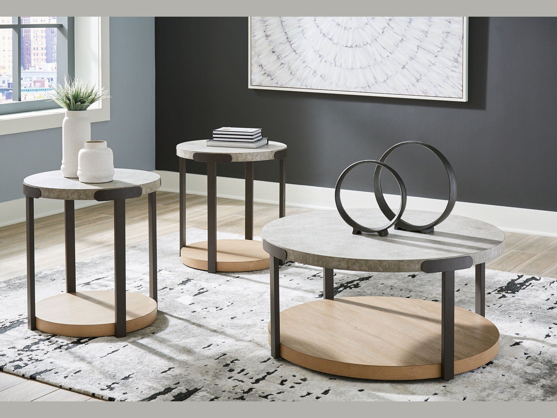 Darthurst - Occasional Table Set (Set of 3) - Light Brown