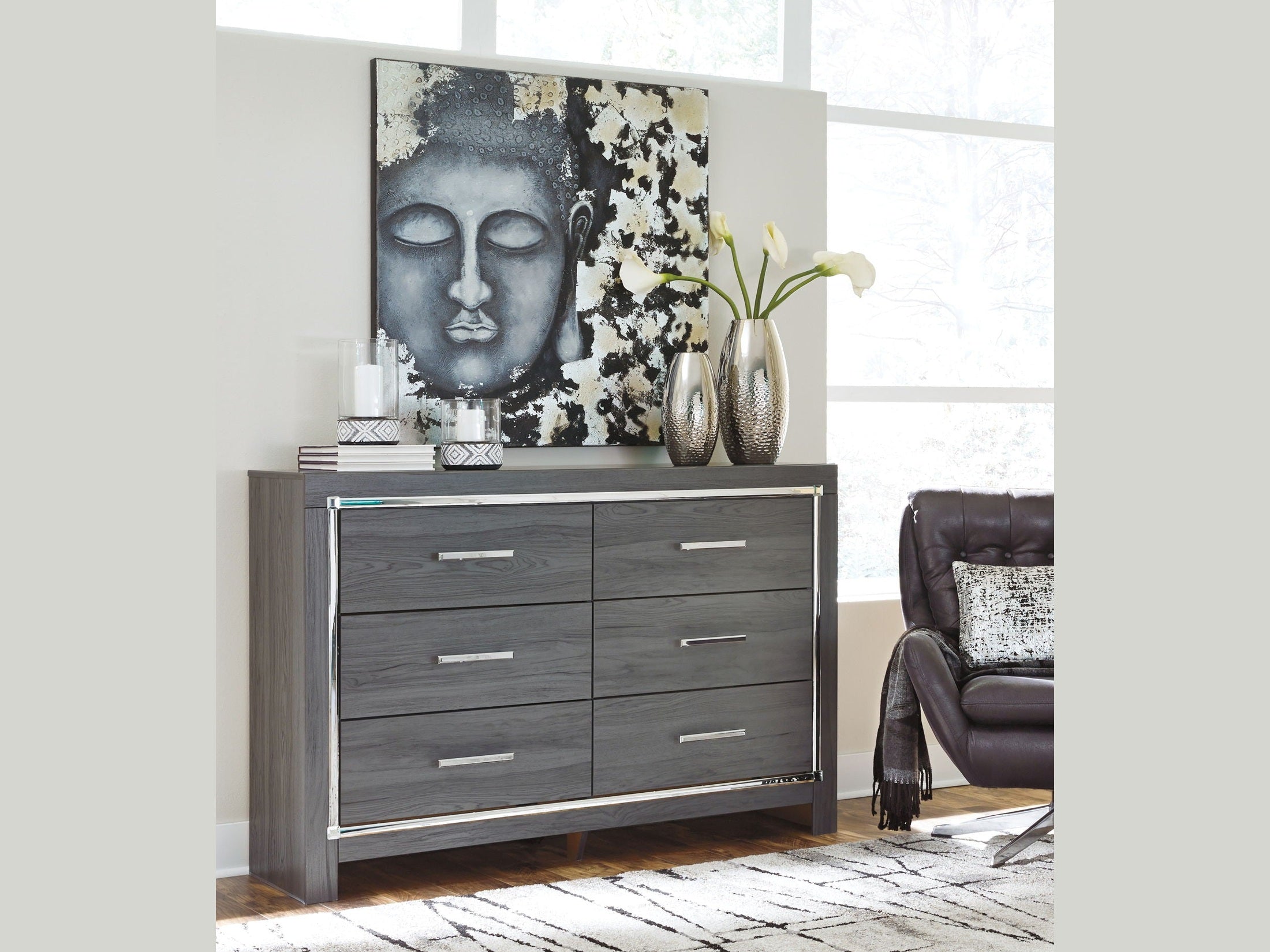 Lodanna - Bedroom Set