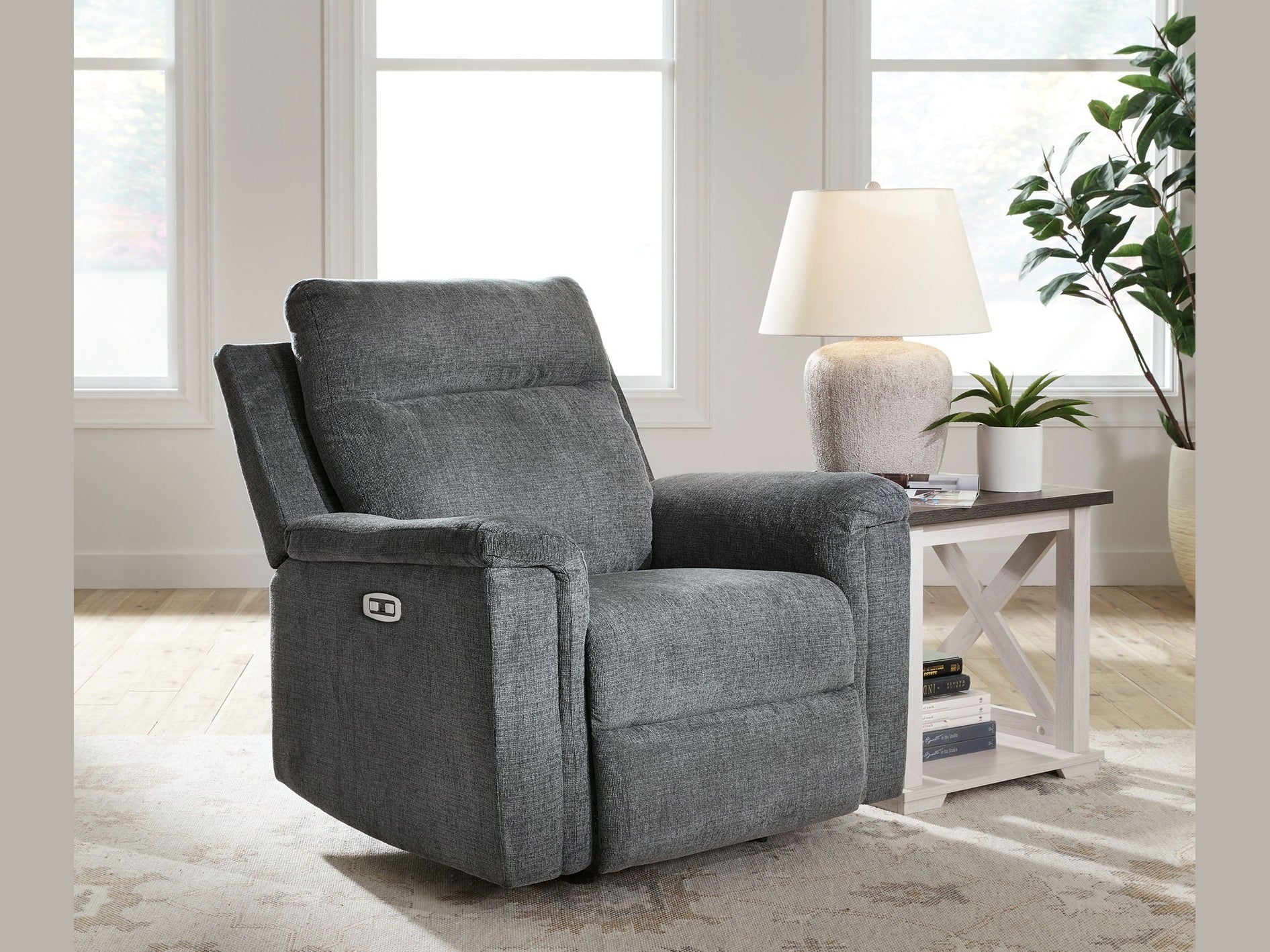 Barnsana - Power Rocker Recliner
