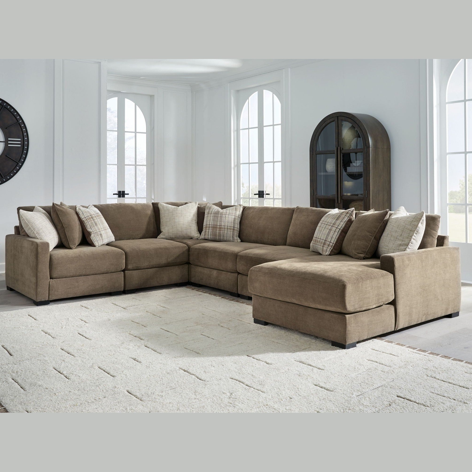 Camellia-Court - Sectional