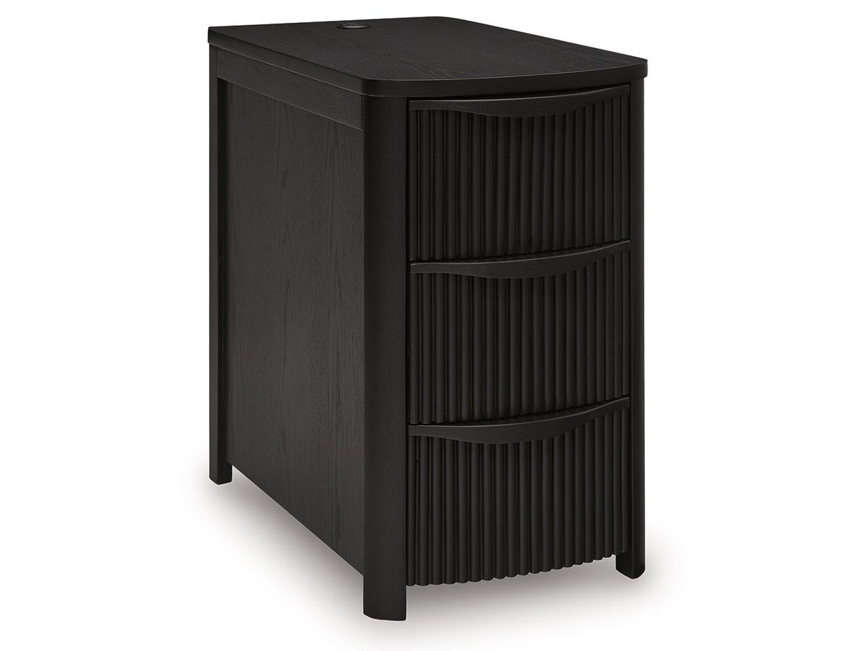 Camdill - Chair Side End Table