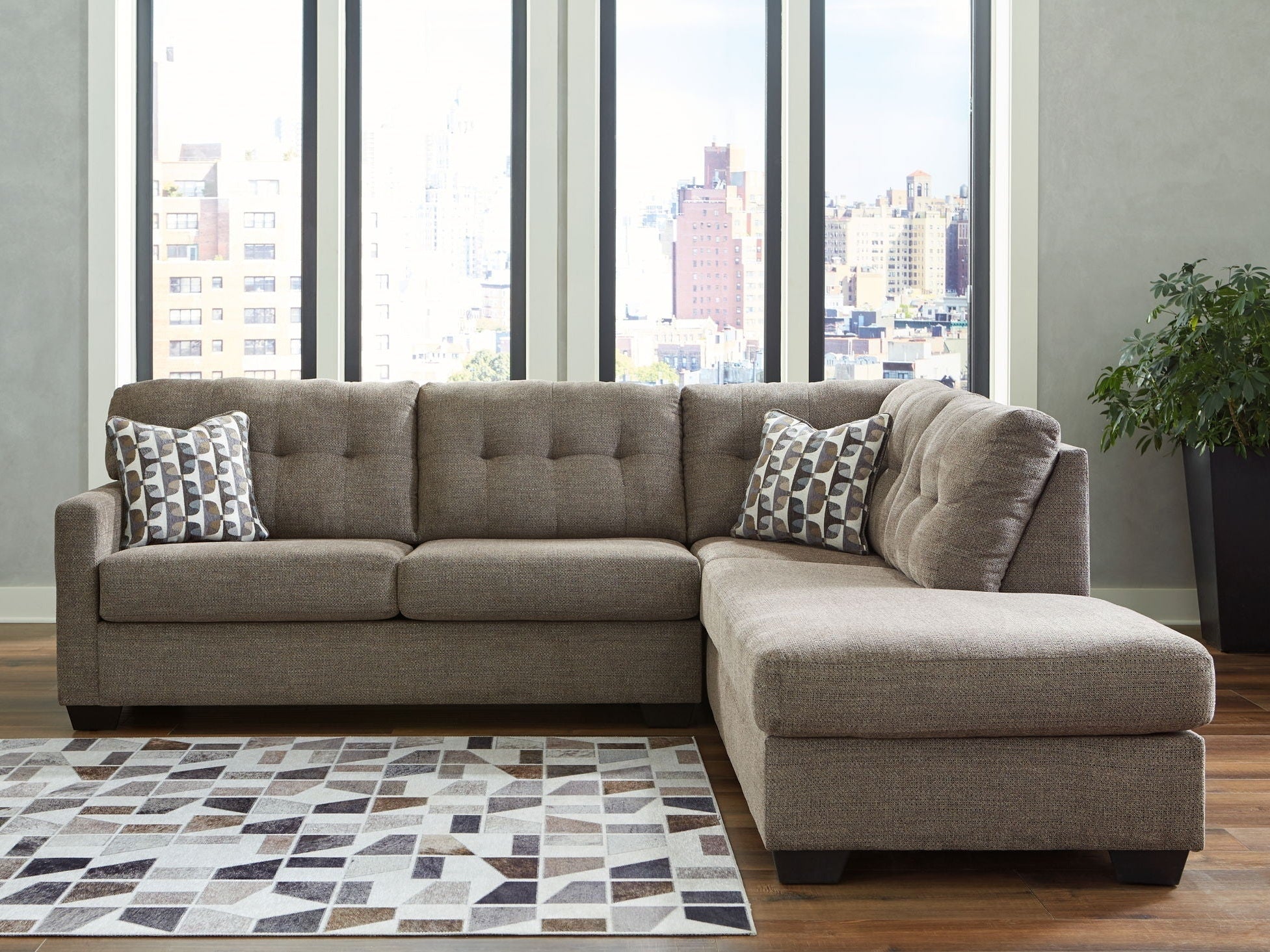Mahoney - Sectional