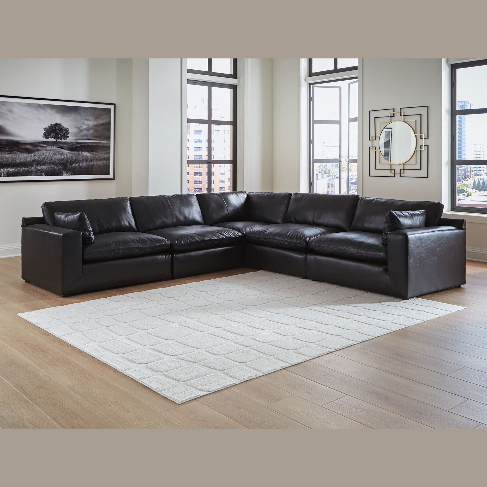 Emilia - Sectional