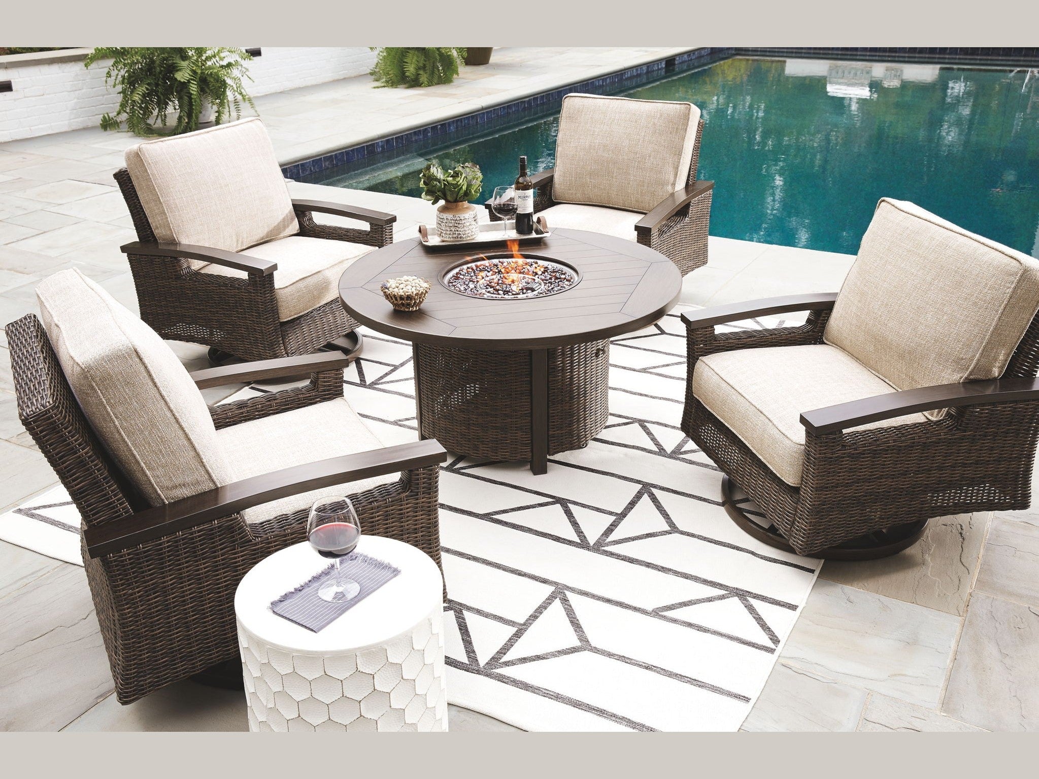 Paradise Trail - 5 Pc. - Conversation Set with 4 Swivel Lounge Chairs - Medium Brown