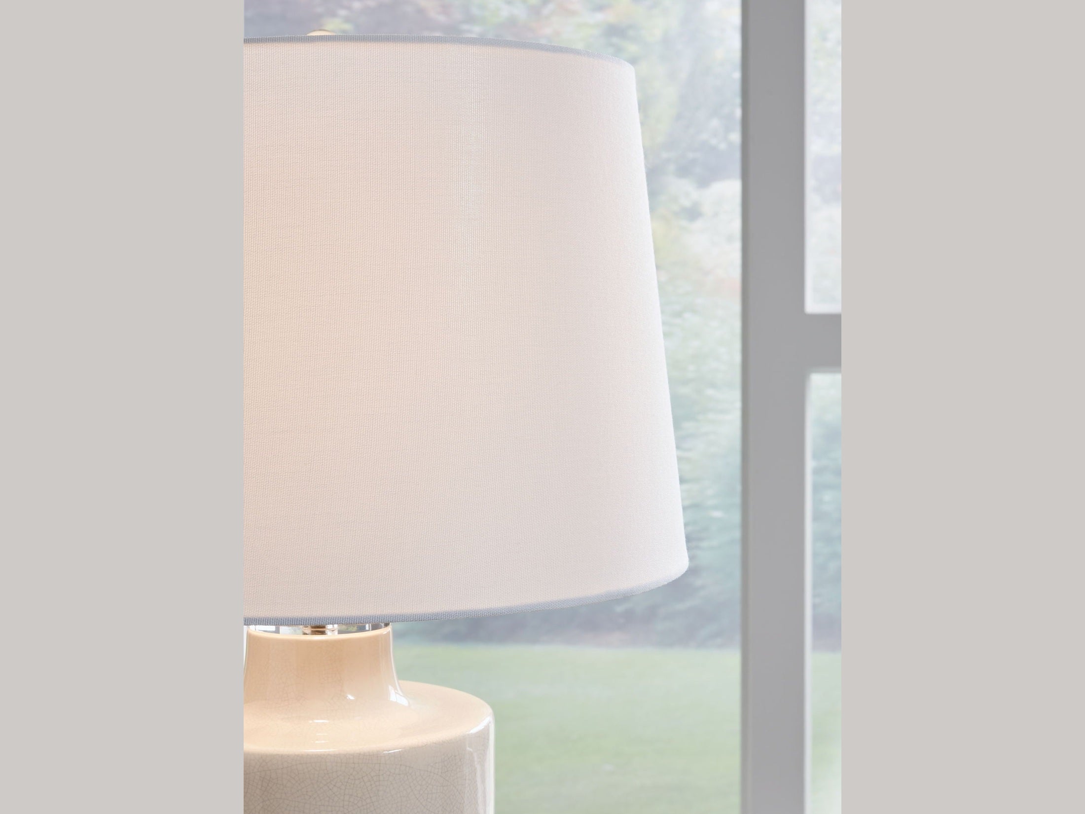 Cylener - Ceramic Table Lamp - Off White