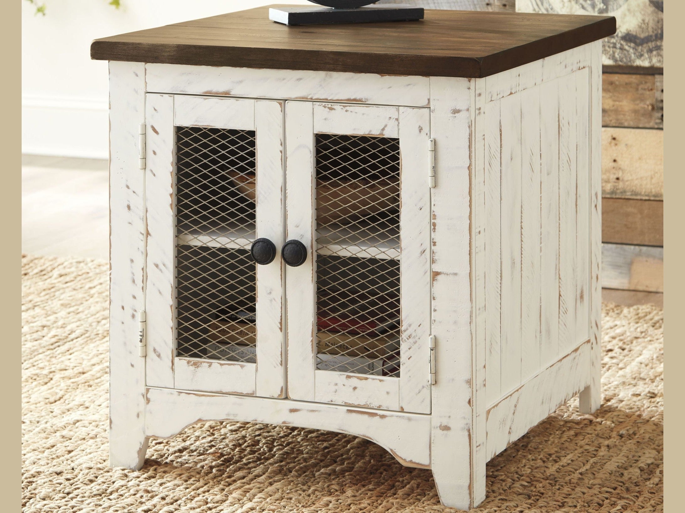 Wystfield - Rectangular End Table - 2 Doors - White / Brown