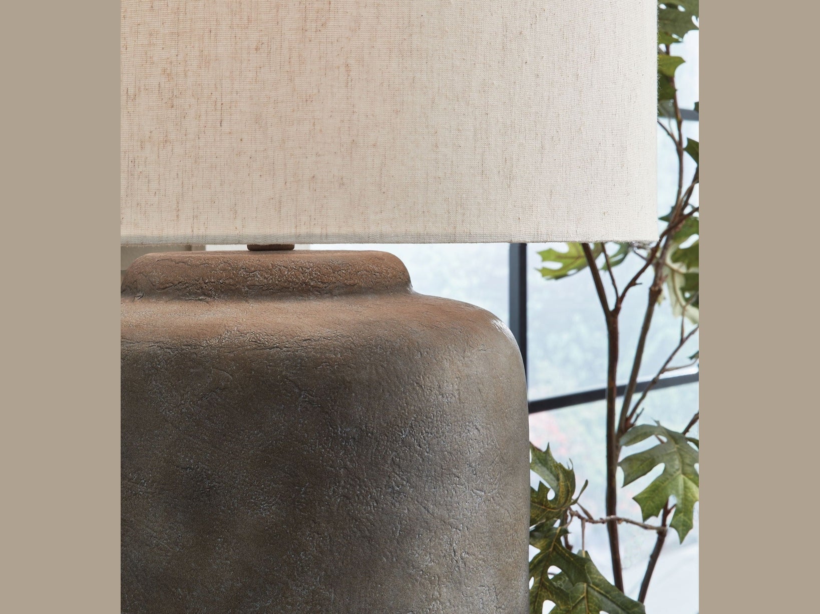 Zandophen - Metal Table Lamp - Antique Gray