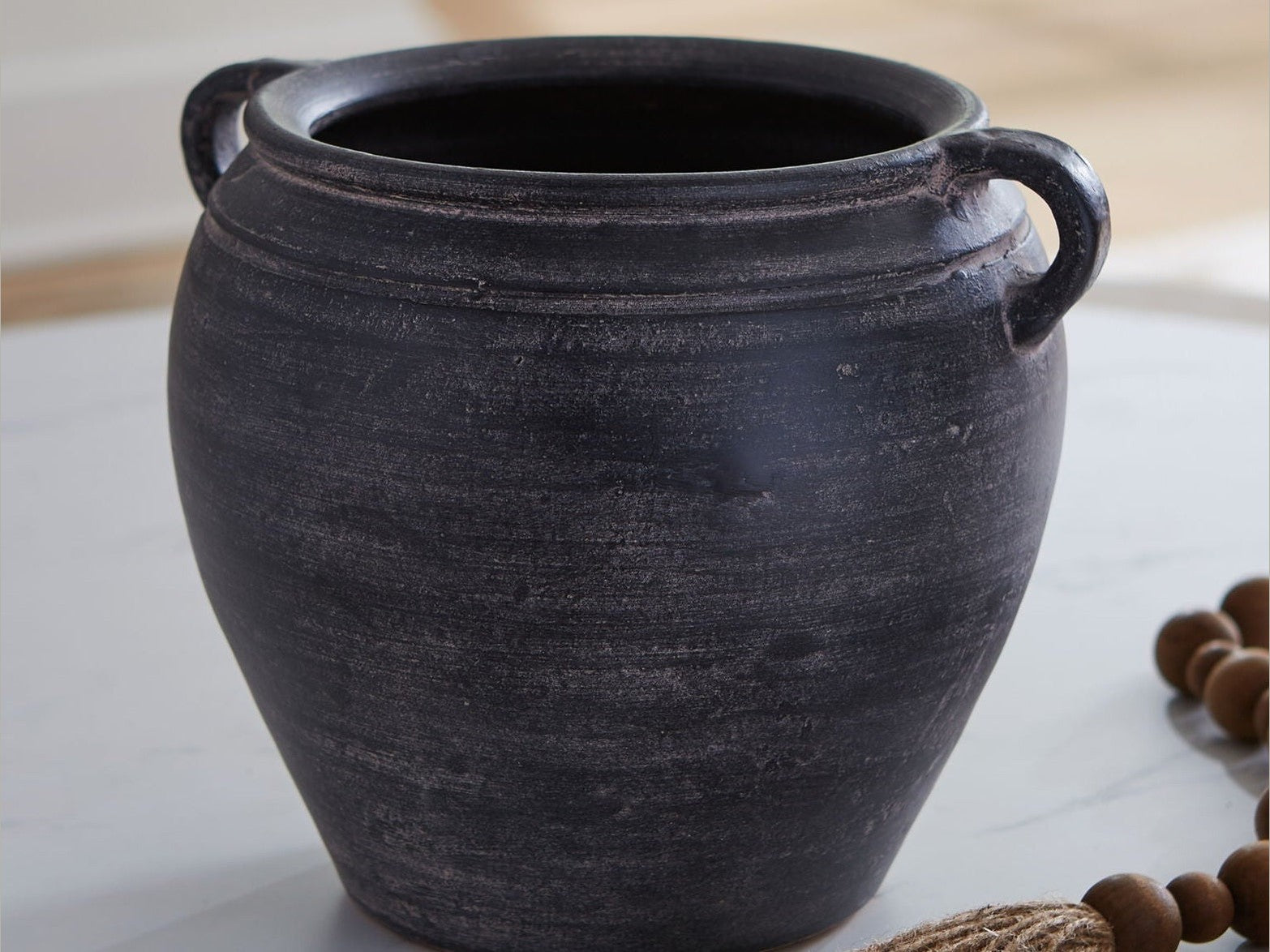 Meadie - 9" Vase