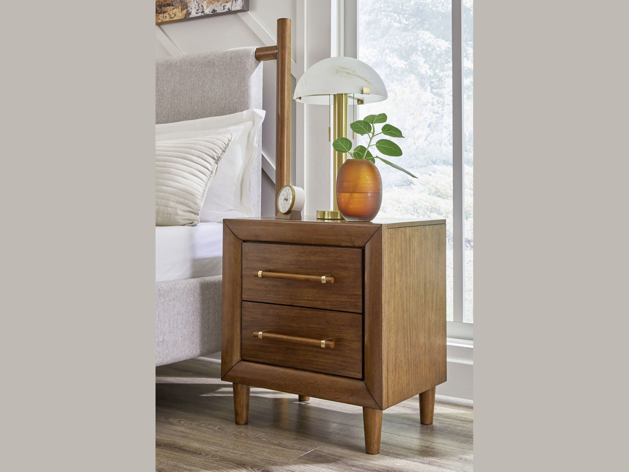 Lyncott - Two Drawer Night Stand - Brown
