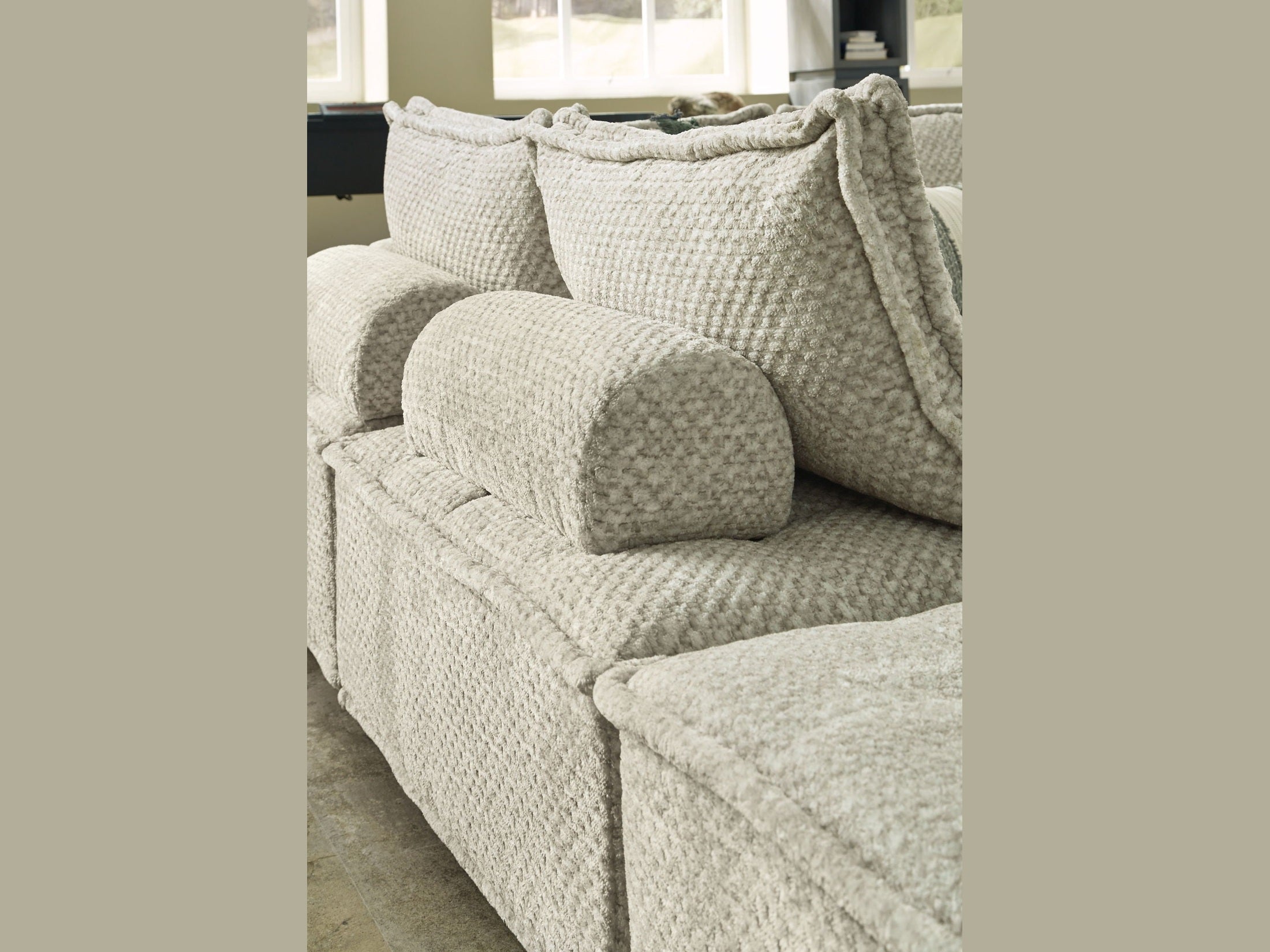 Bales - Sectional