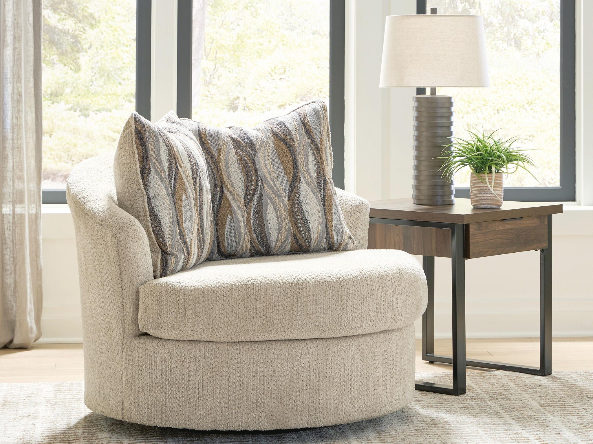 Crespino - Swivel Accent Chair