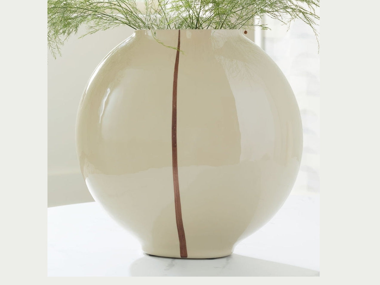 Sheabourne - Vase