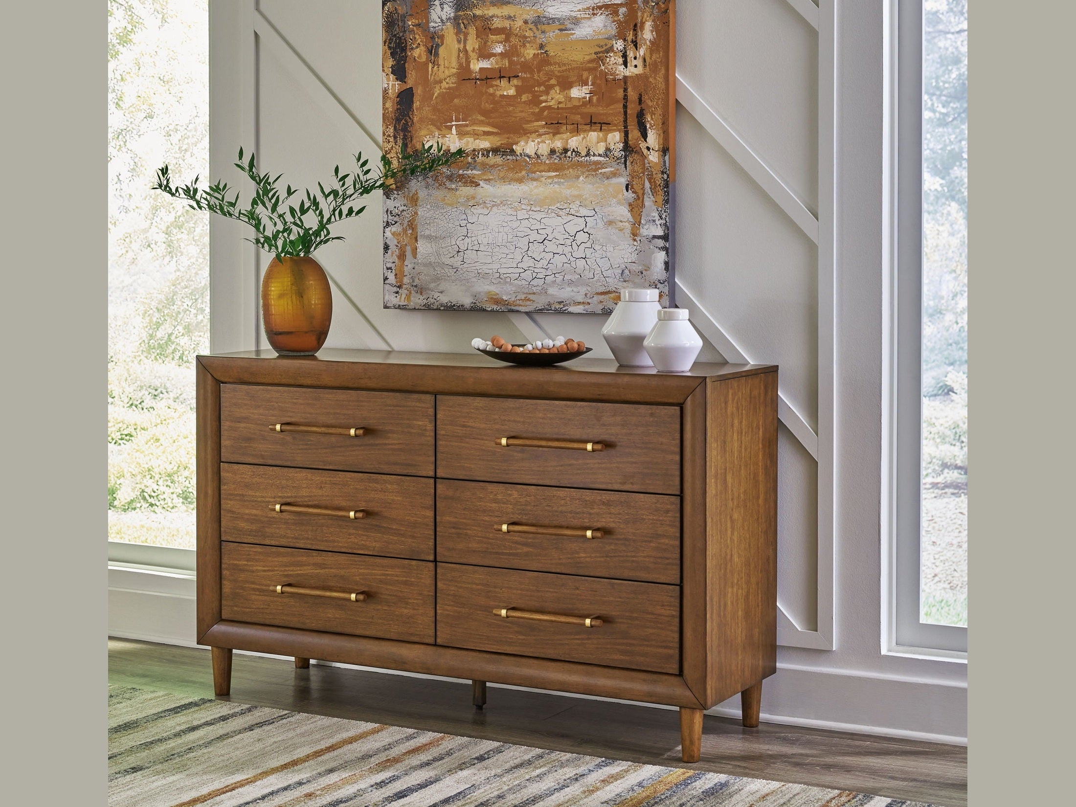 Lyncott - Dresser - Brown