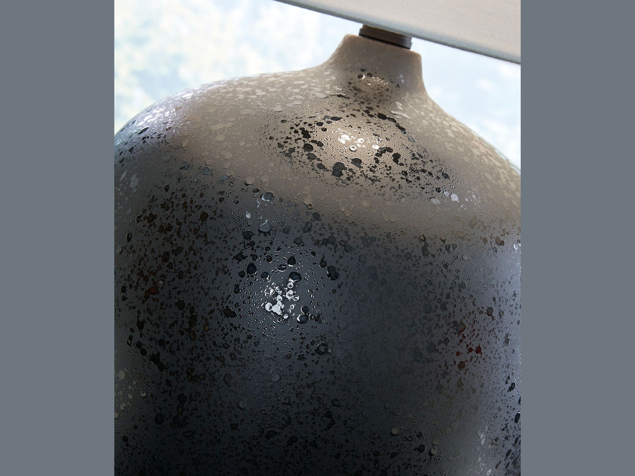 Ladstow - Ceramic Table Lamp  - Black