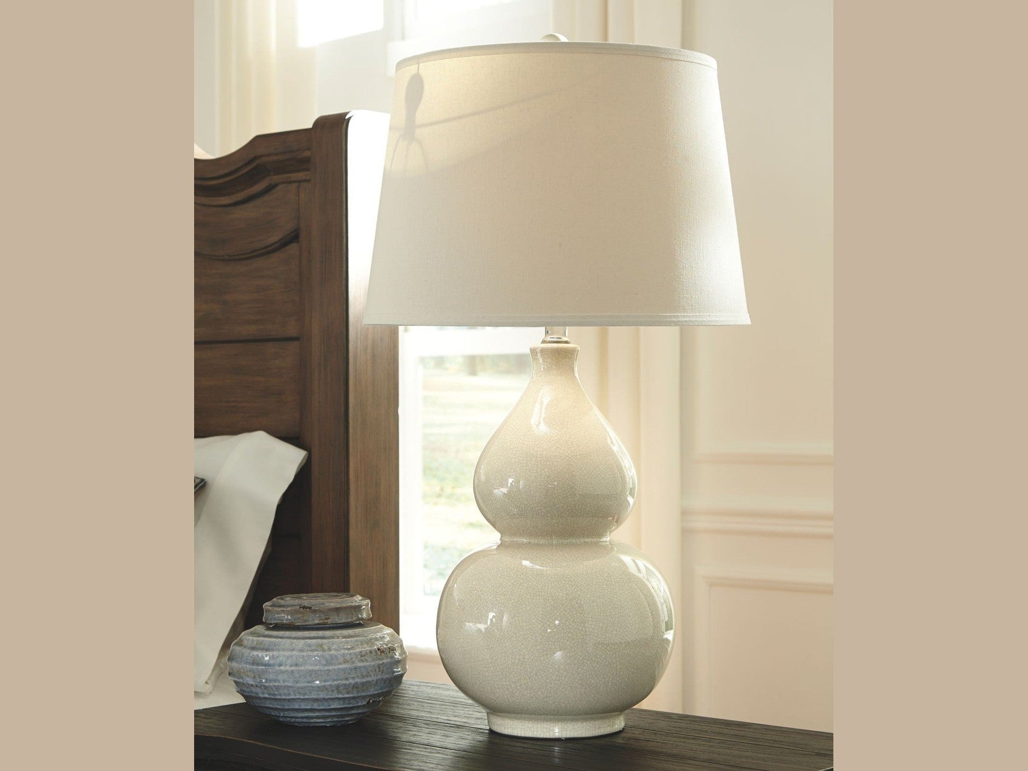 Saffi - Ceramic Table Lamp  - Cream