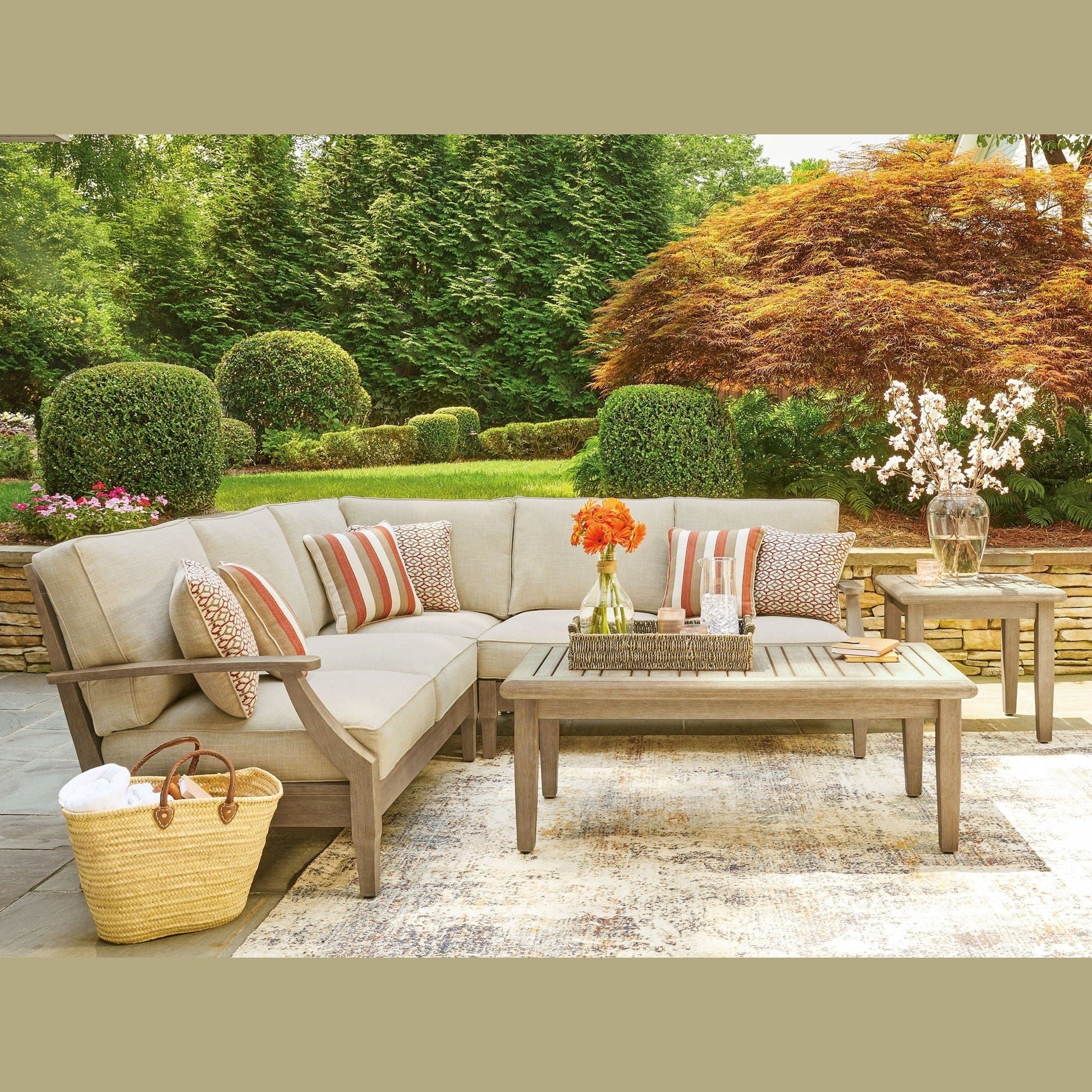 Clare View - Outdoor Sectional