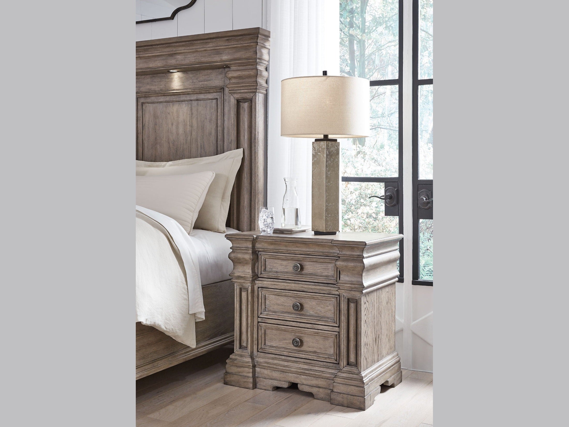 Blairhurst - Three Drawer Night Stand - Light Grayish Brown