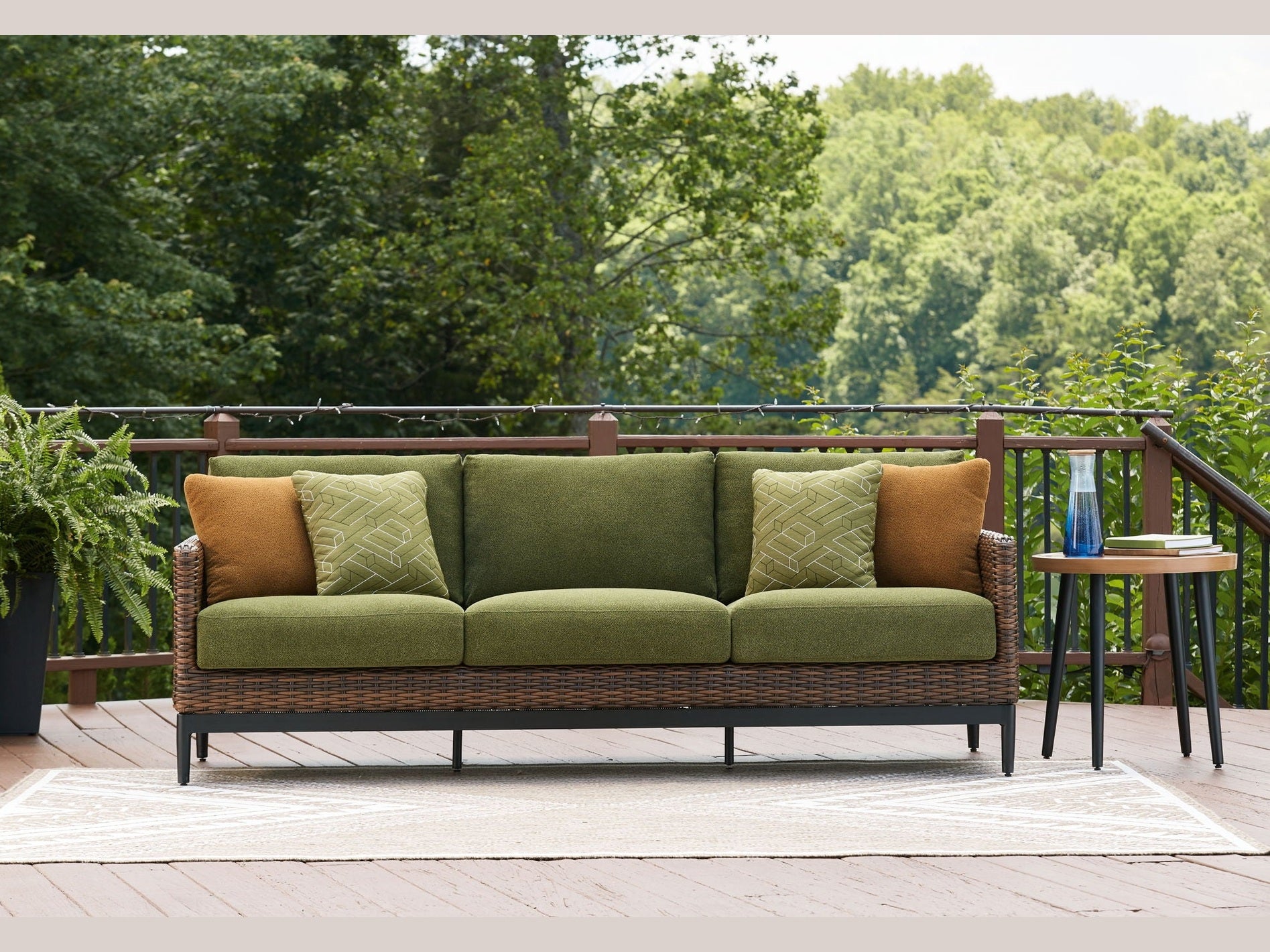 Horizon Hall - Sofa With Cushion - Brown / Green