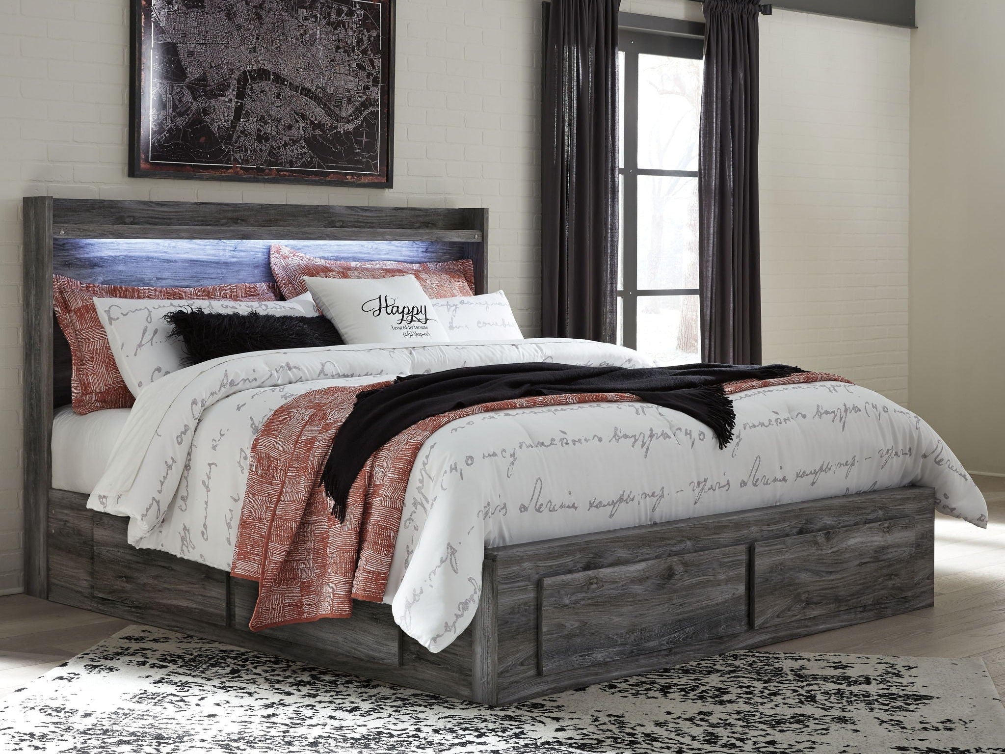 Baystorm - Panel Bed