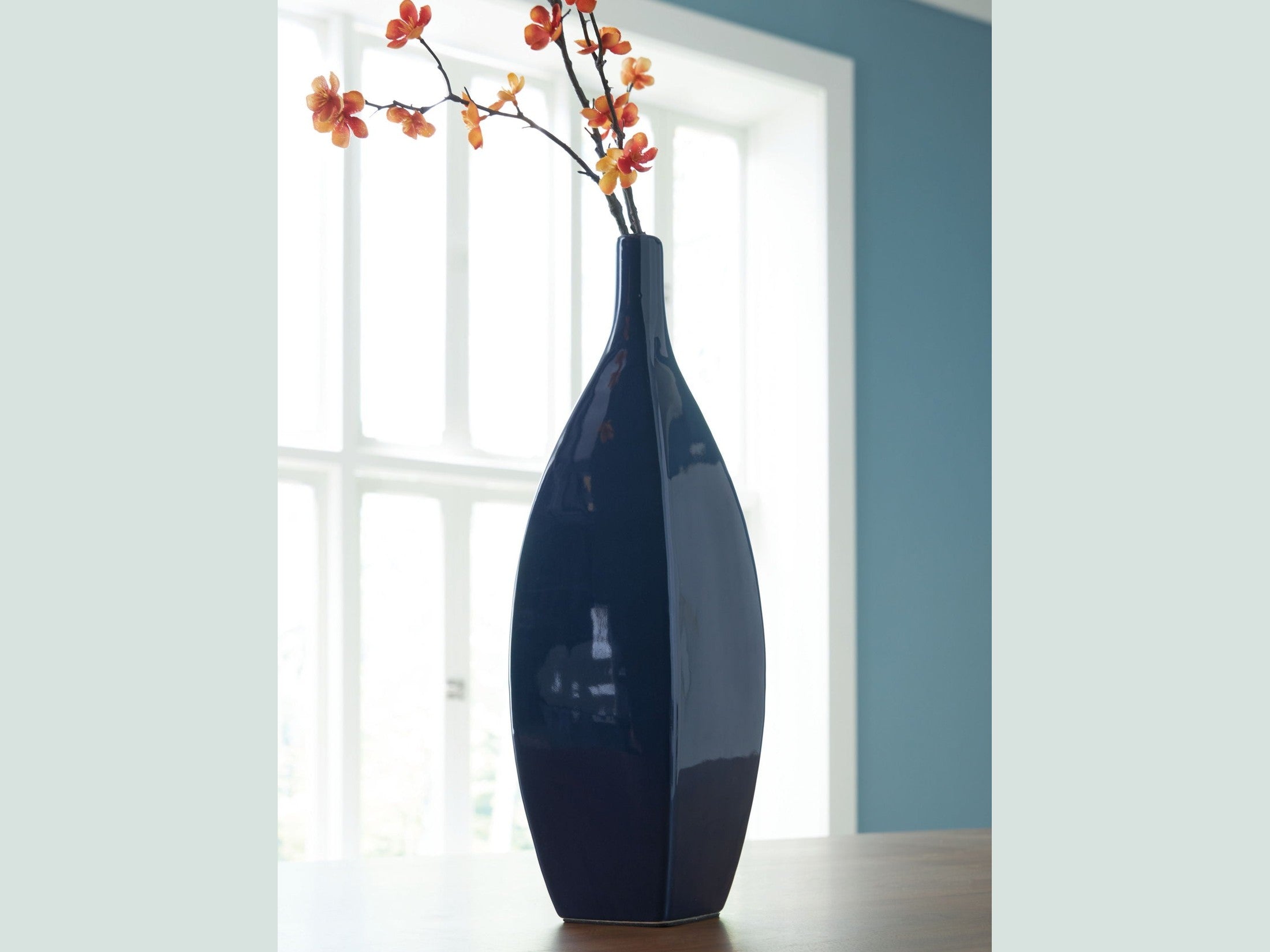 Abtinson - Vase