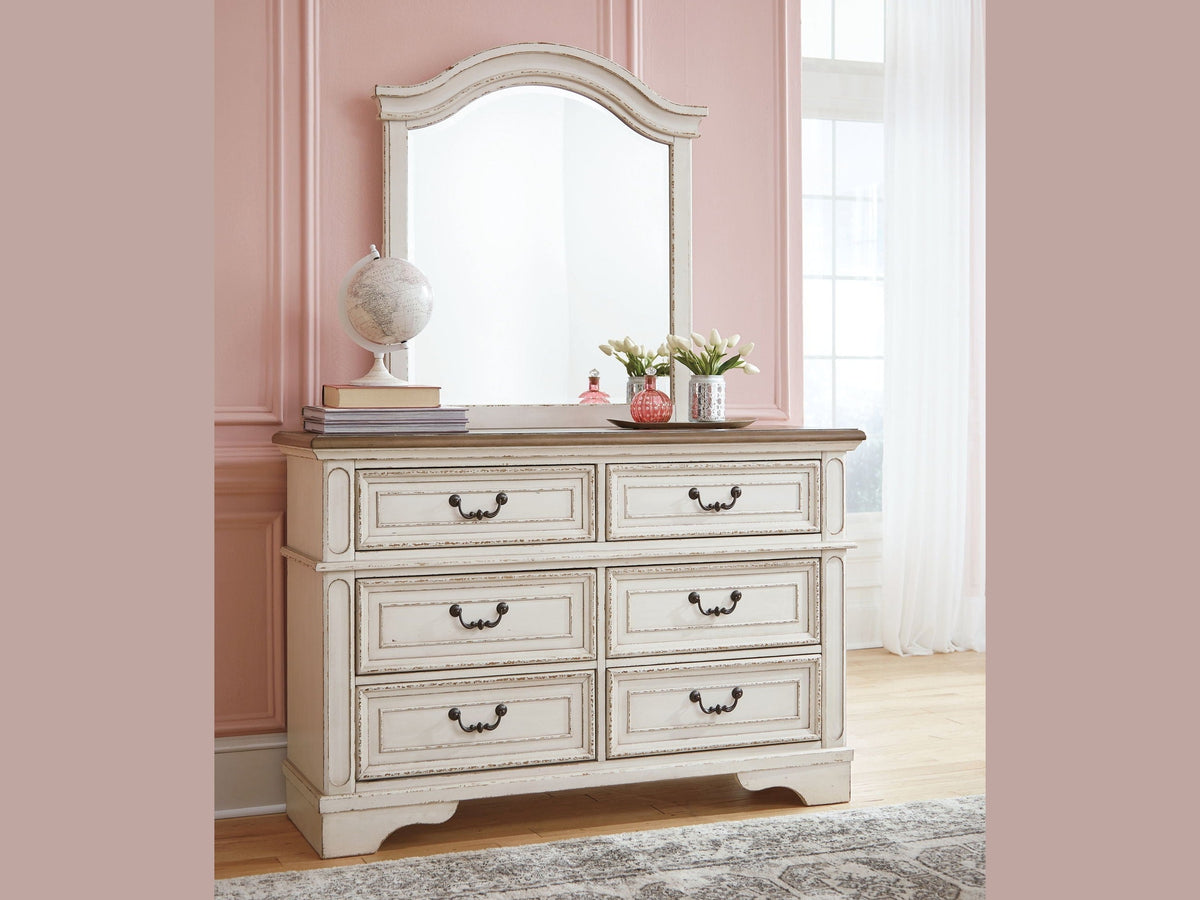 Realyn - Dresser