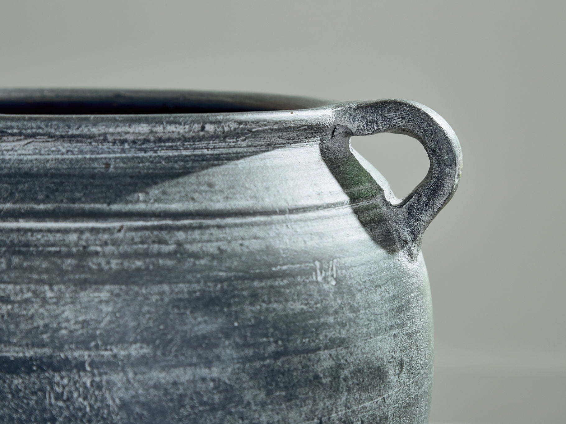 Meadie - 9" Vase