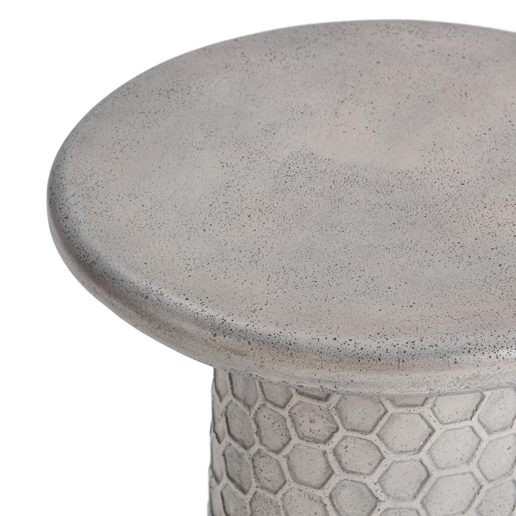 Delaine - Outdoor Table