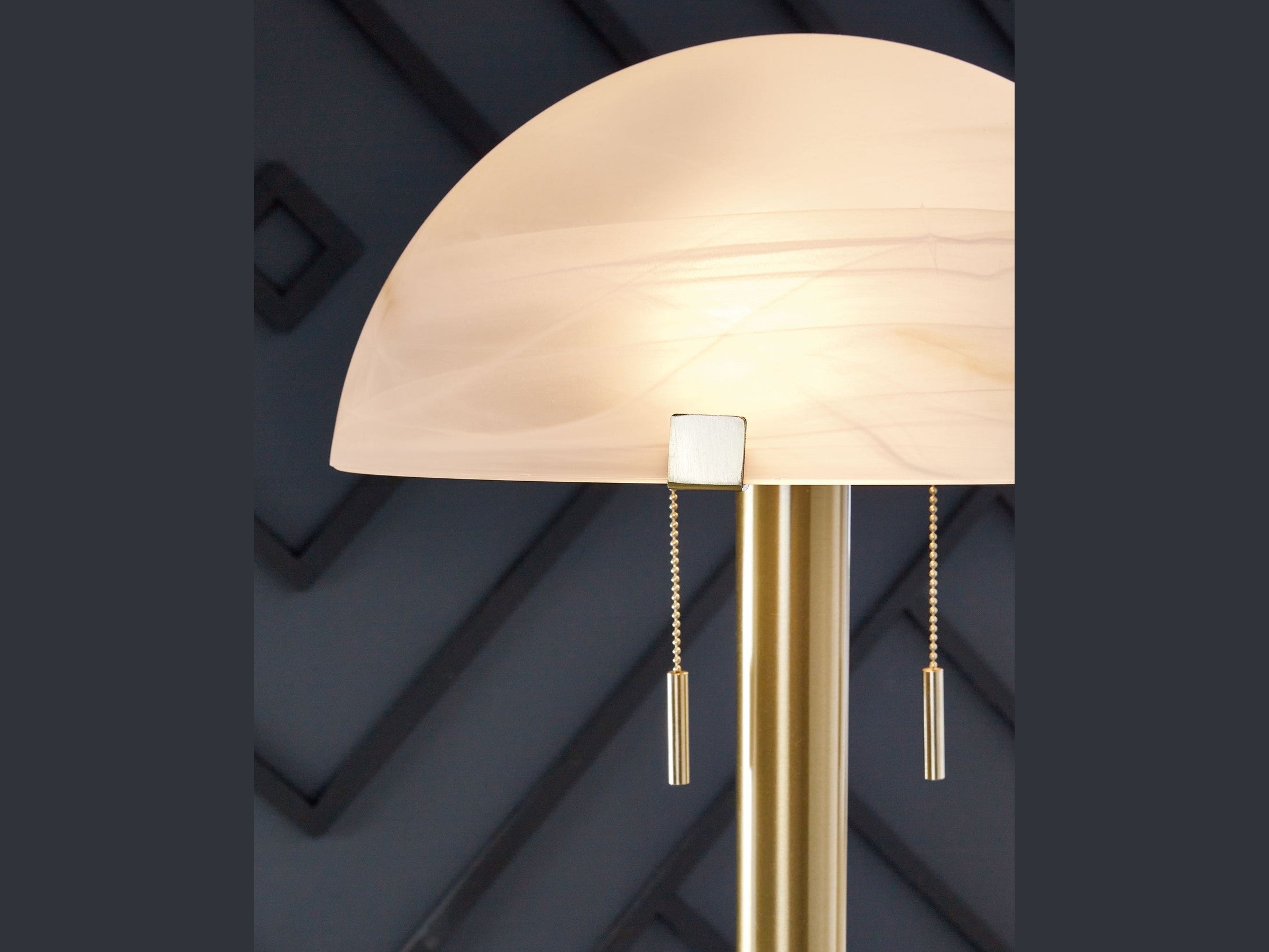 Tobbinsen - Metal Lamp
