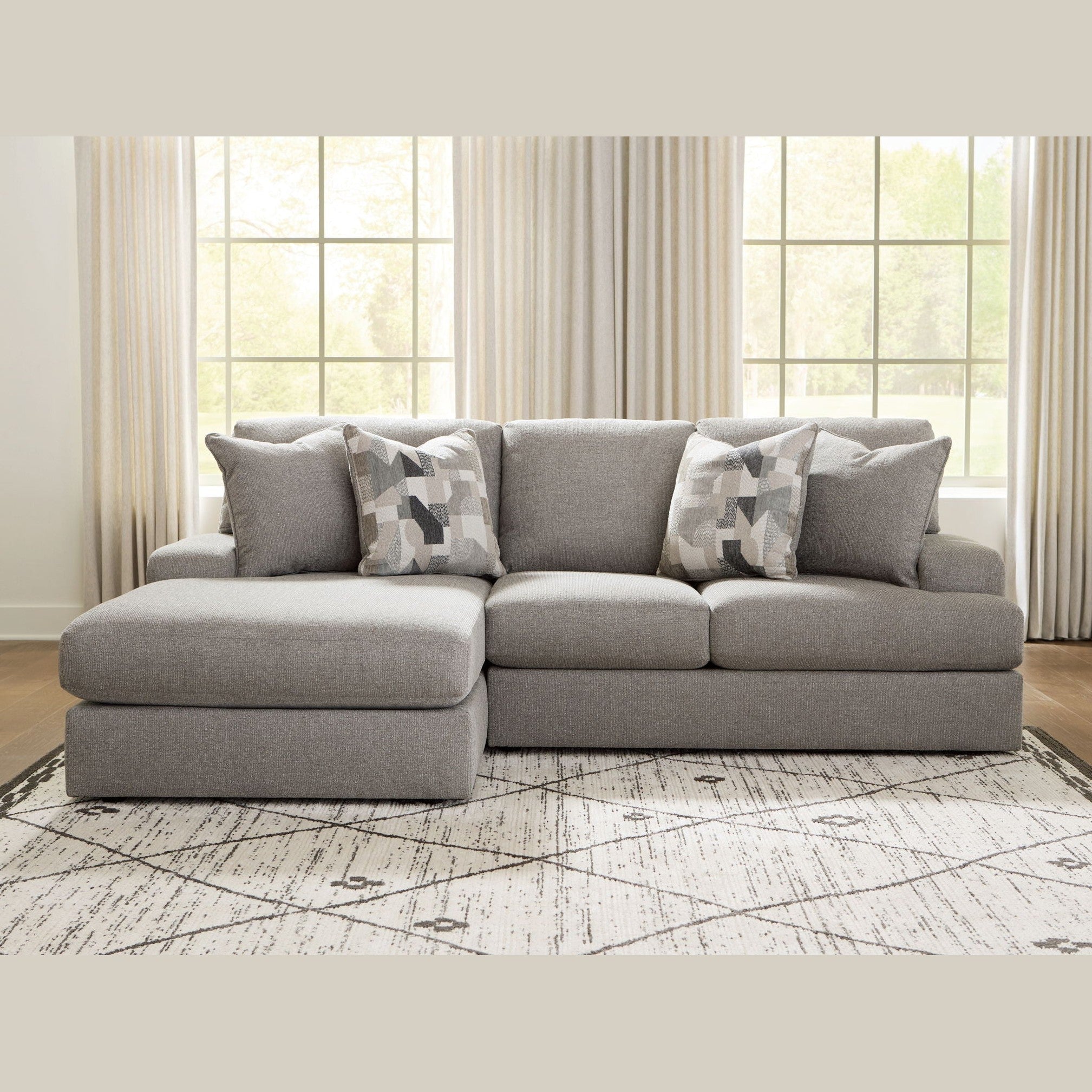 Lindon - Sectional