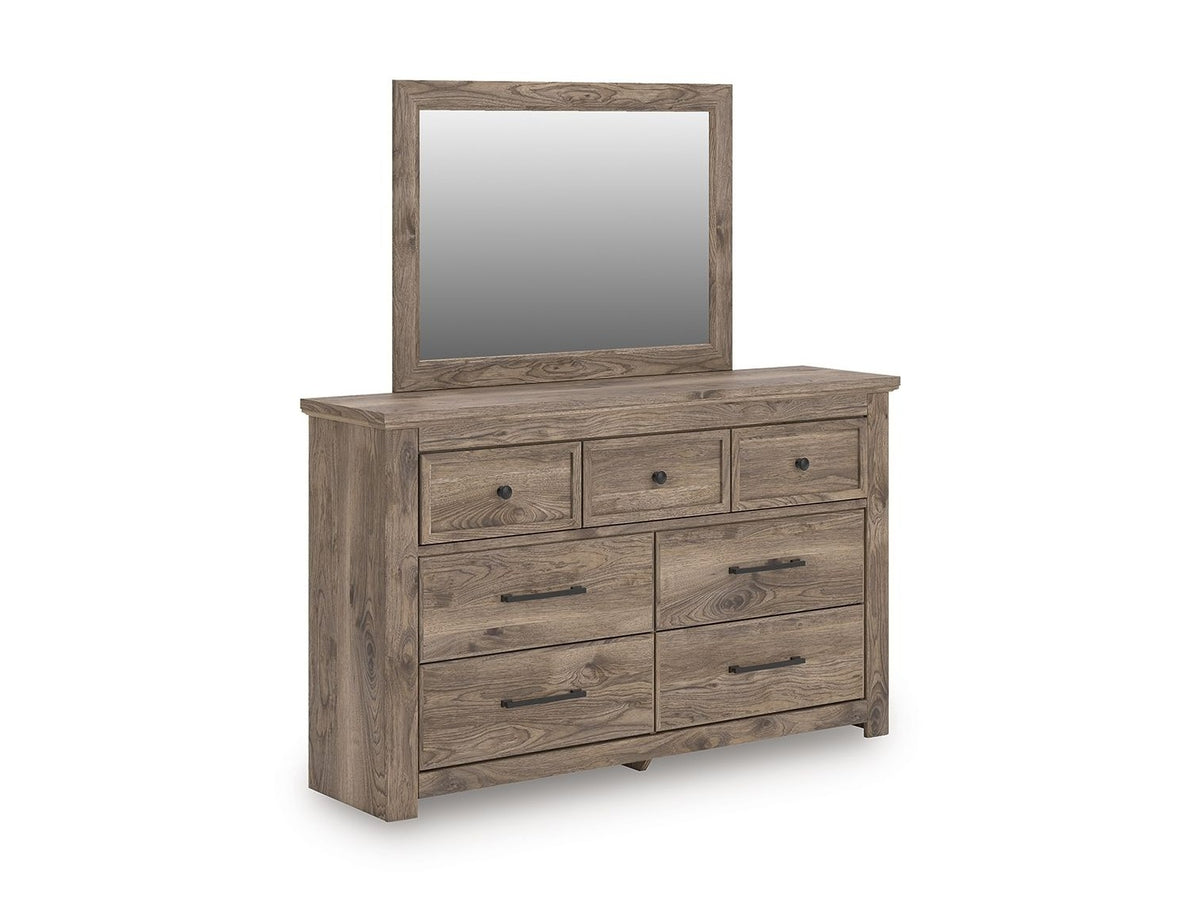 Rusticott - Seven Drawer Dresser