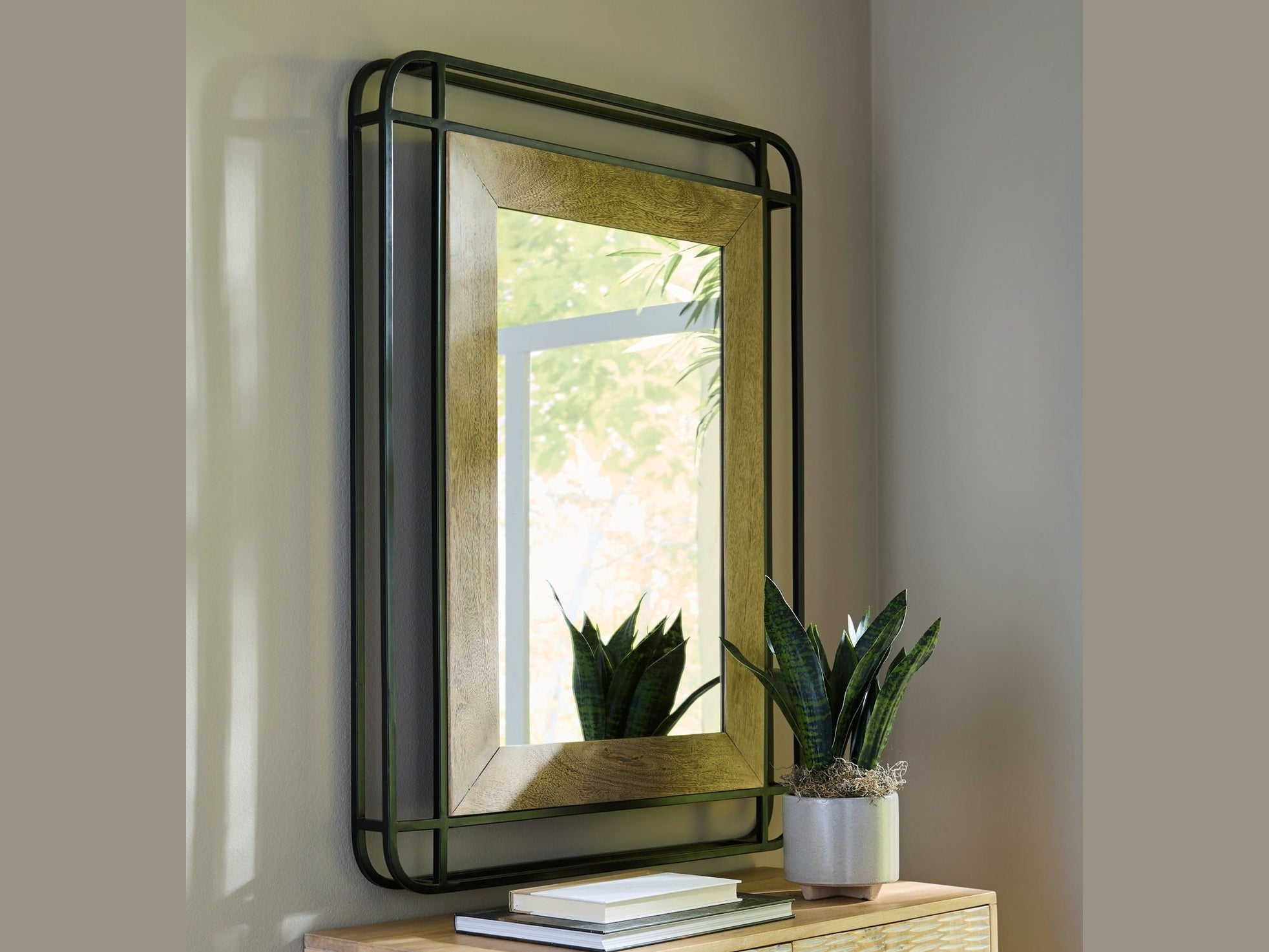 Beelman - Accent Mirror - Black / Brown