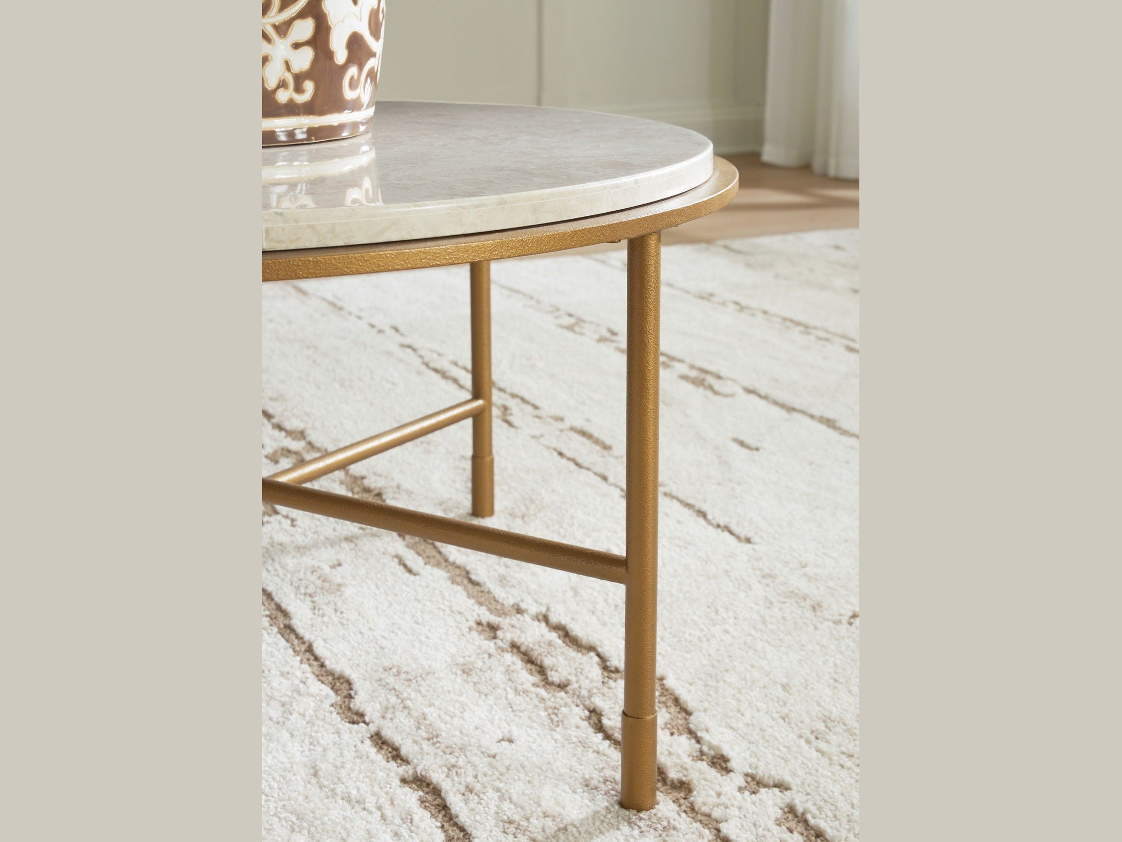 Alben - Round Table