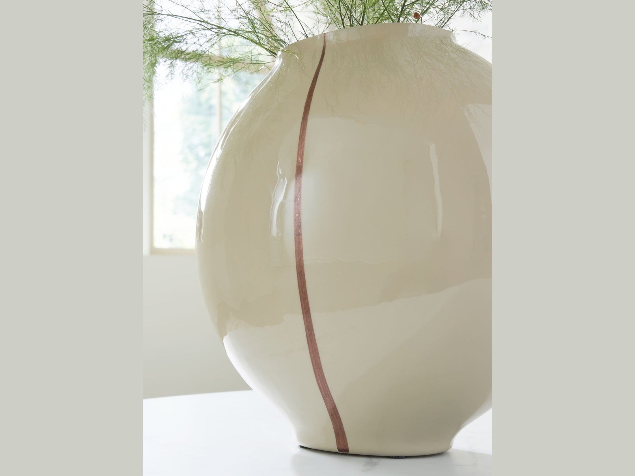 Sheabourne - Vase