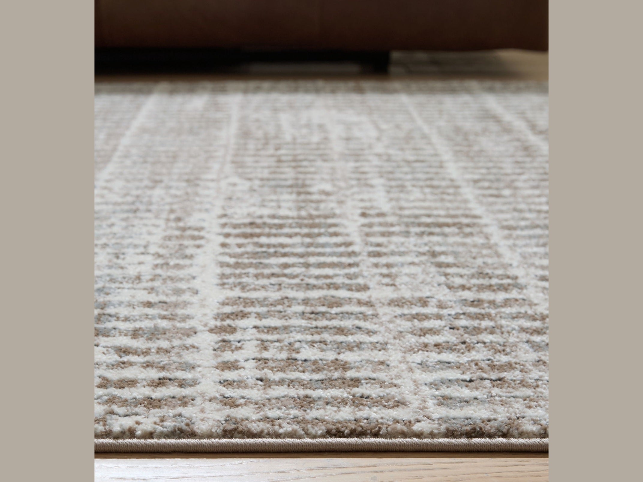 Fuadwick - Rug