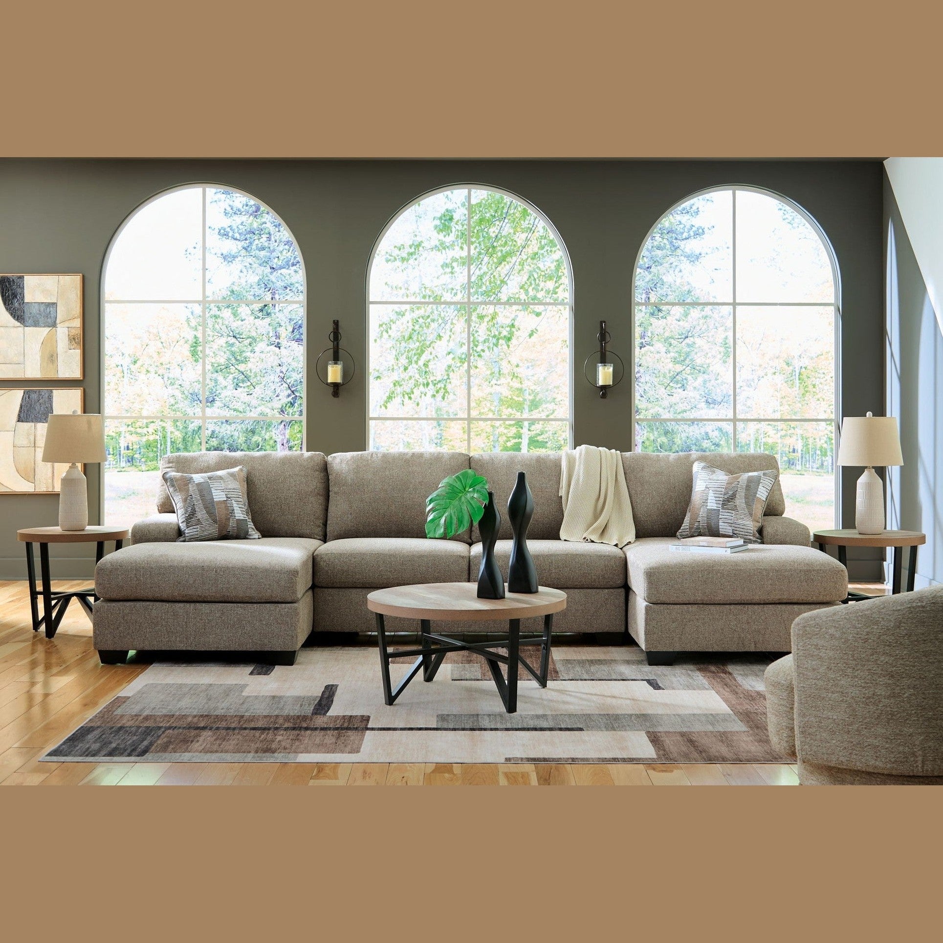 Newellen - Sectional
