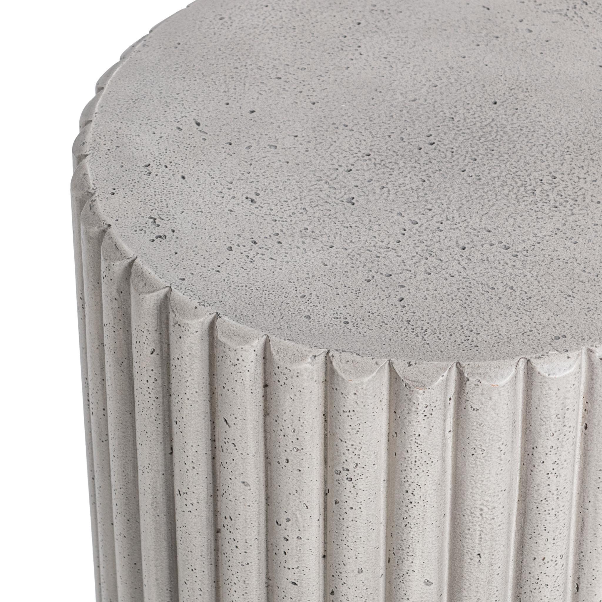 Givens - Outdoor Accent Table - Light Gray