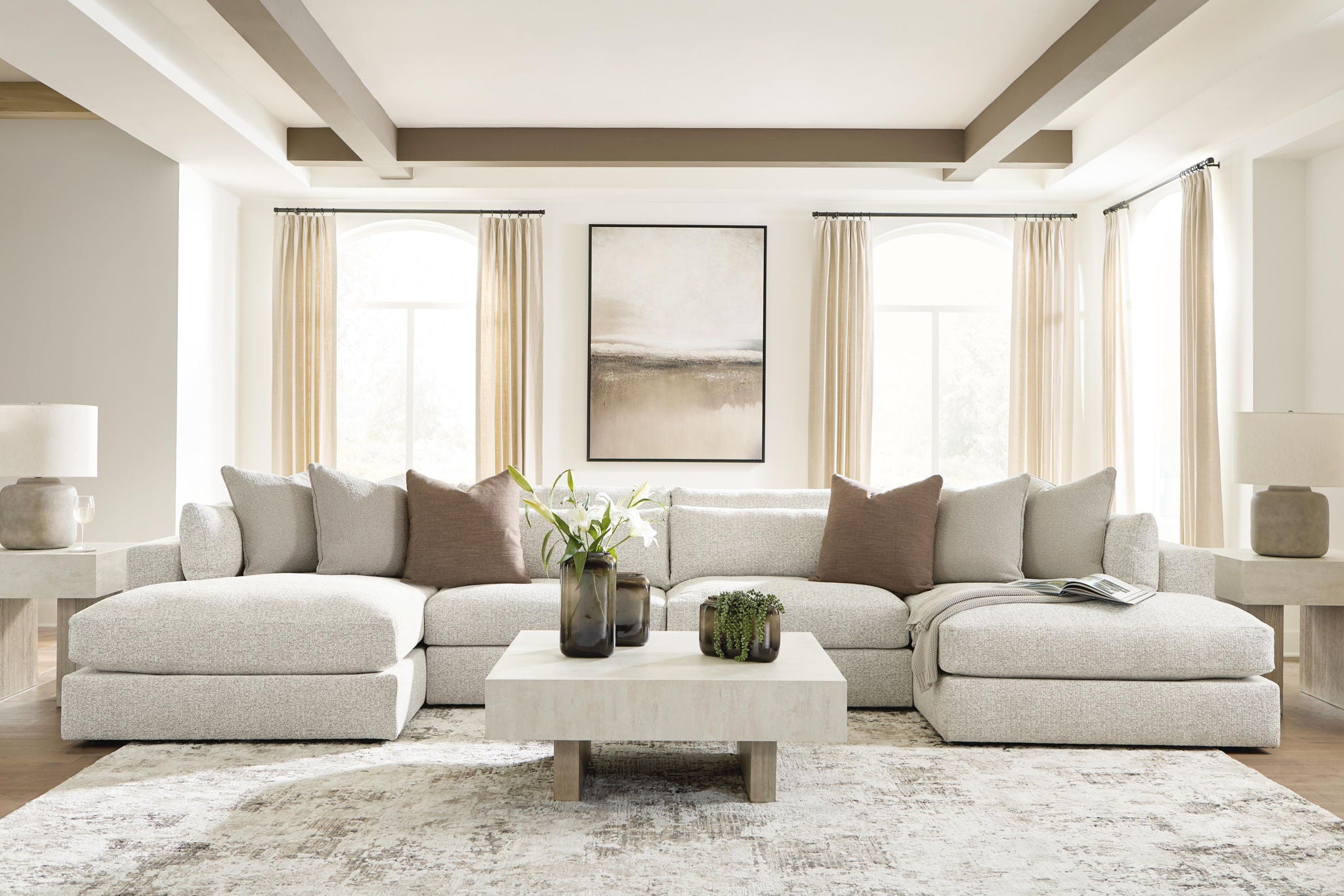 Stonecroft Manor - Sectional