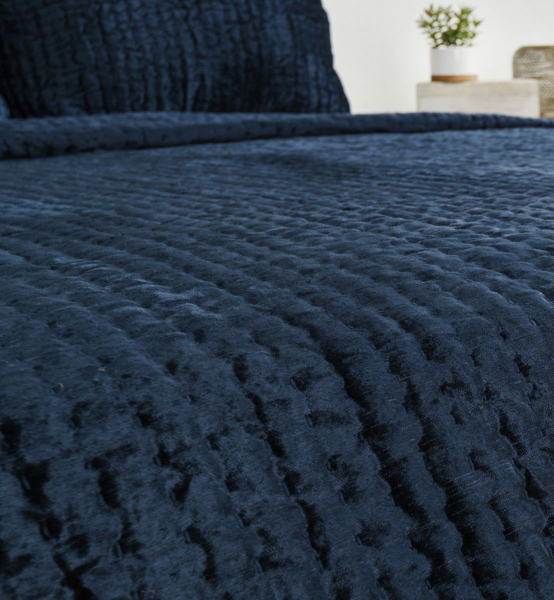 Bari - Velvet Sham
