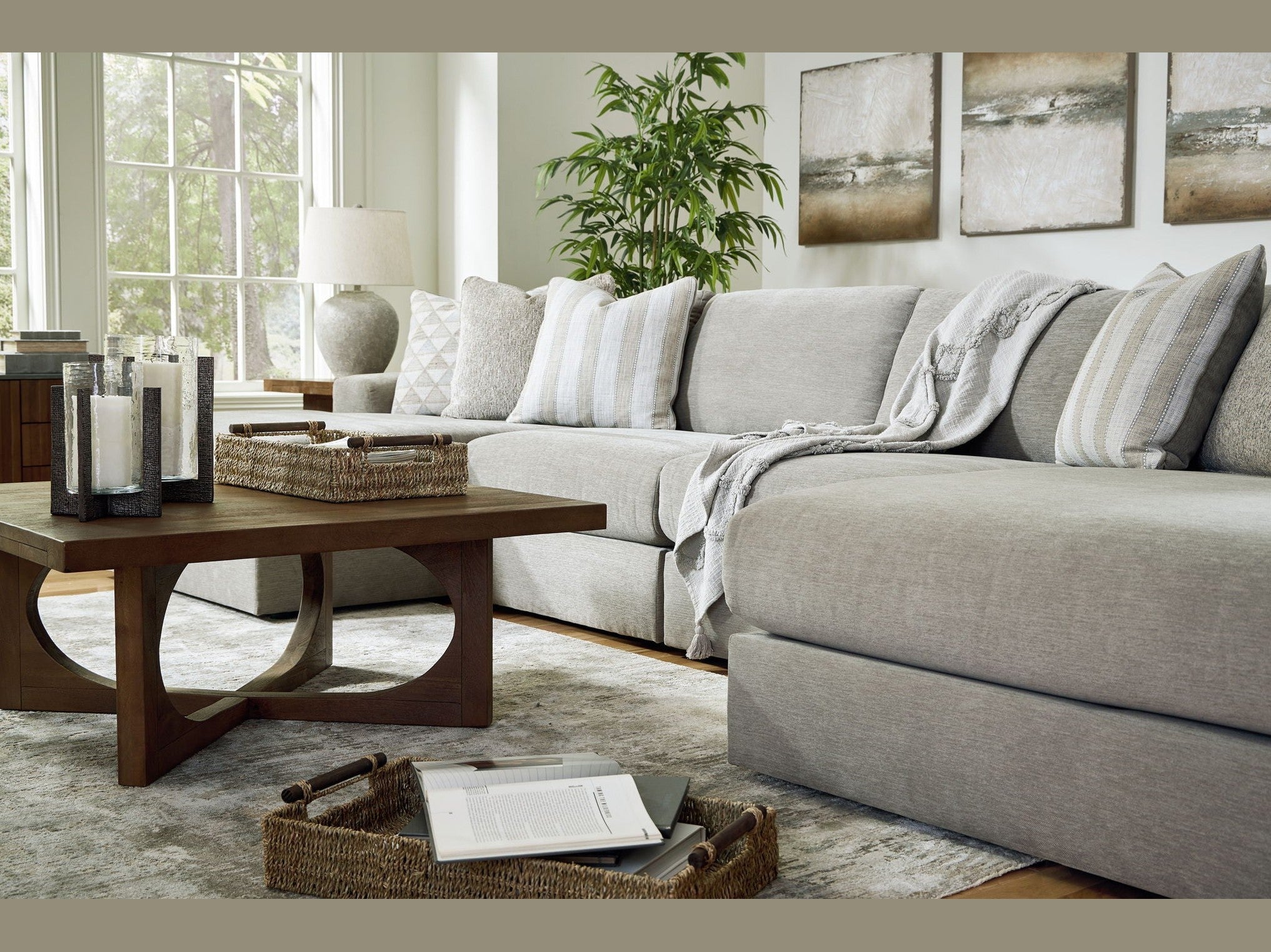 Avaliyah - Sectional