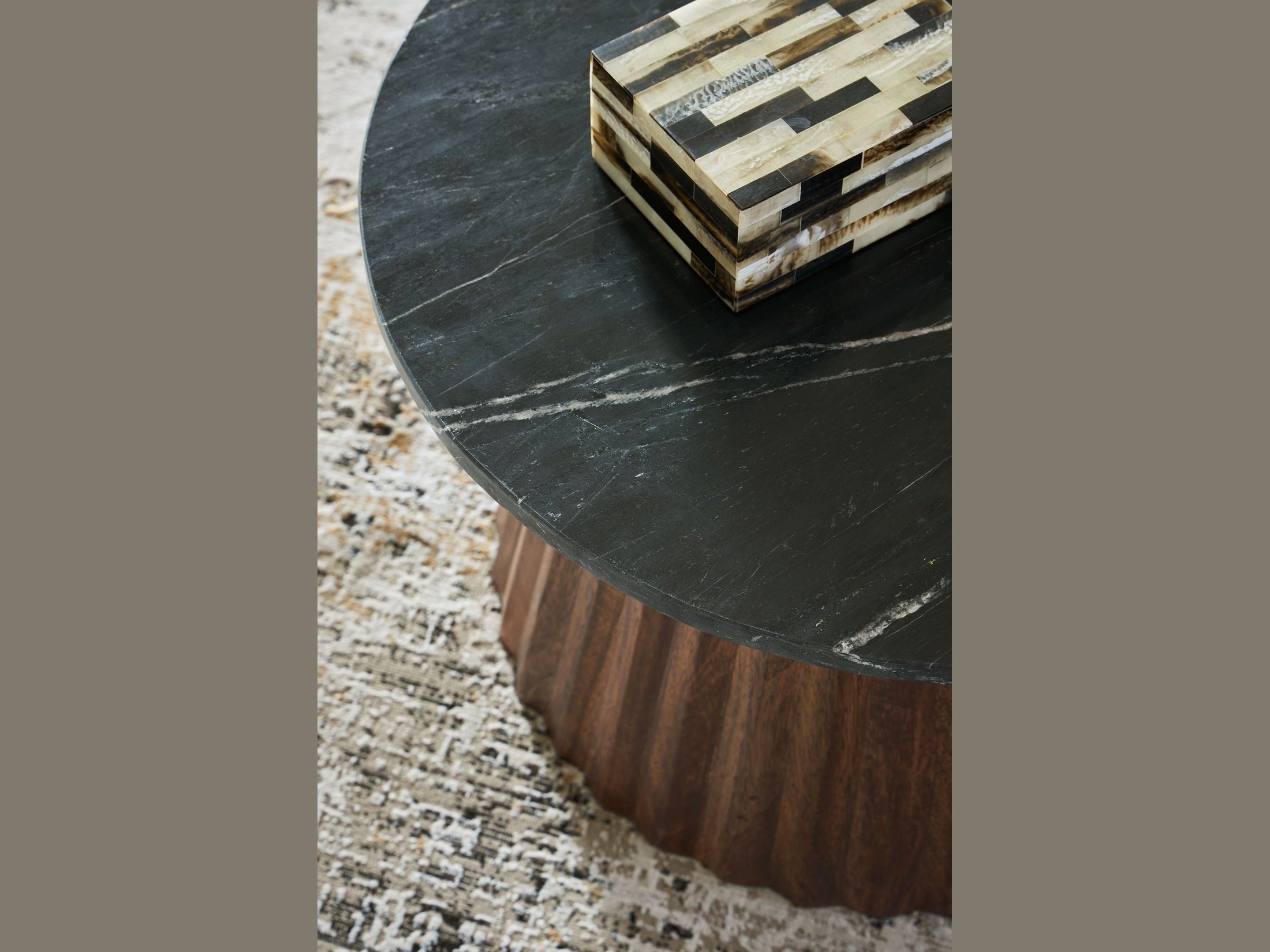 Ceilby - Accent Cocktail Table - Black / Brown